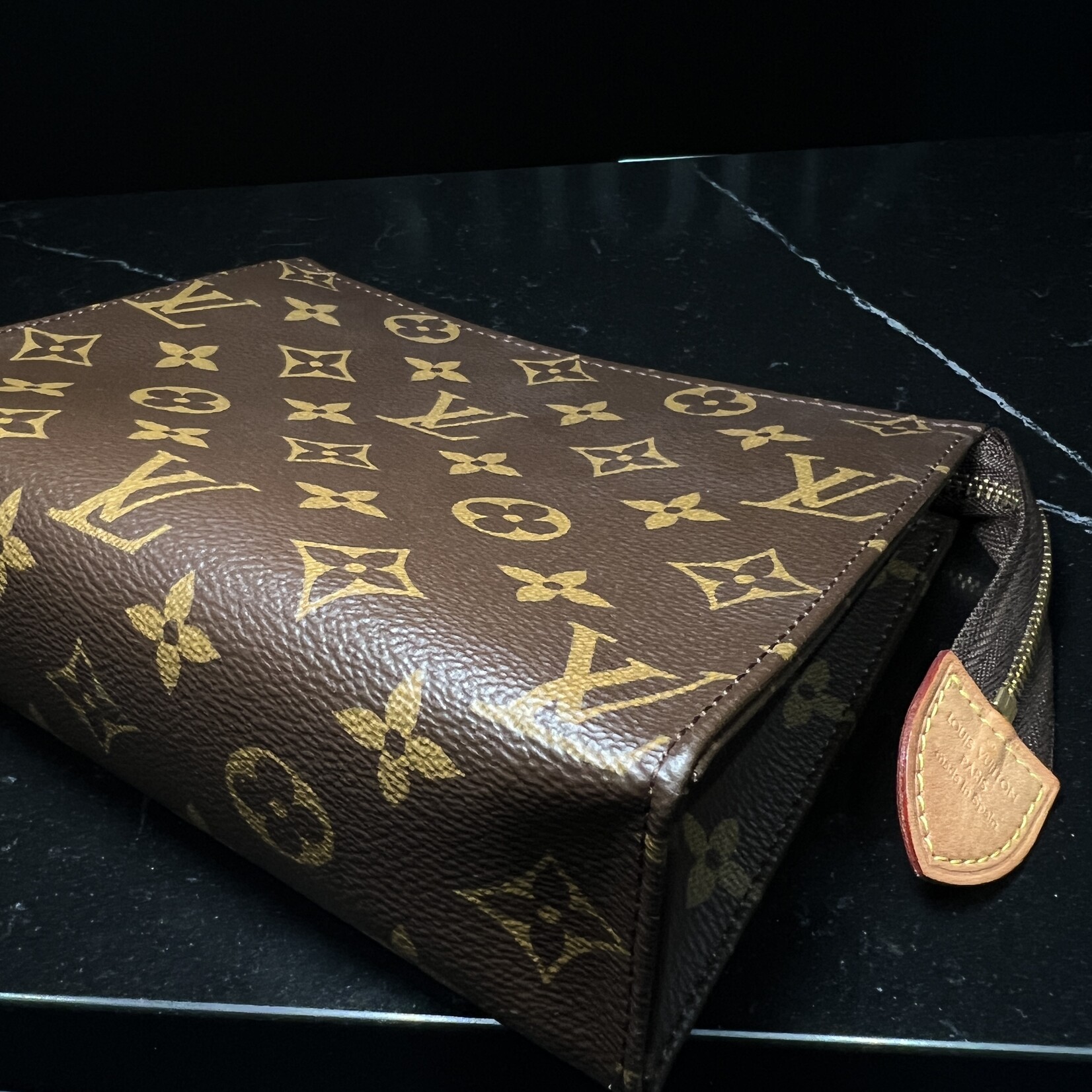 Louis Vuitton SOLD - Louis Vuitton Toiletry 19