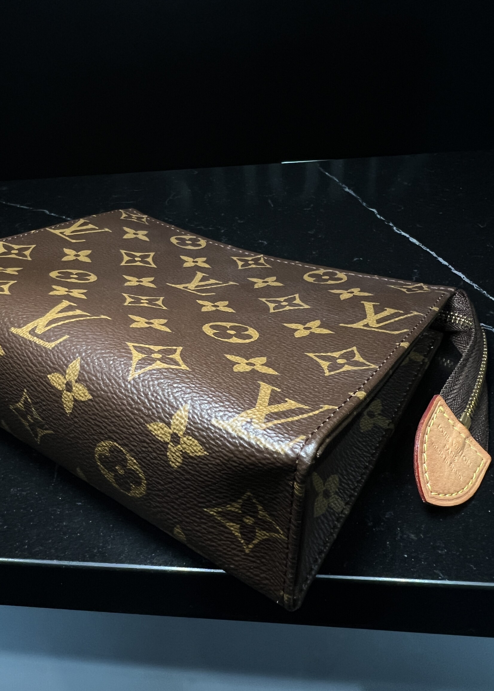 Louis Vuitton SOLD - Louis Vuitton Toiletry 19