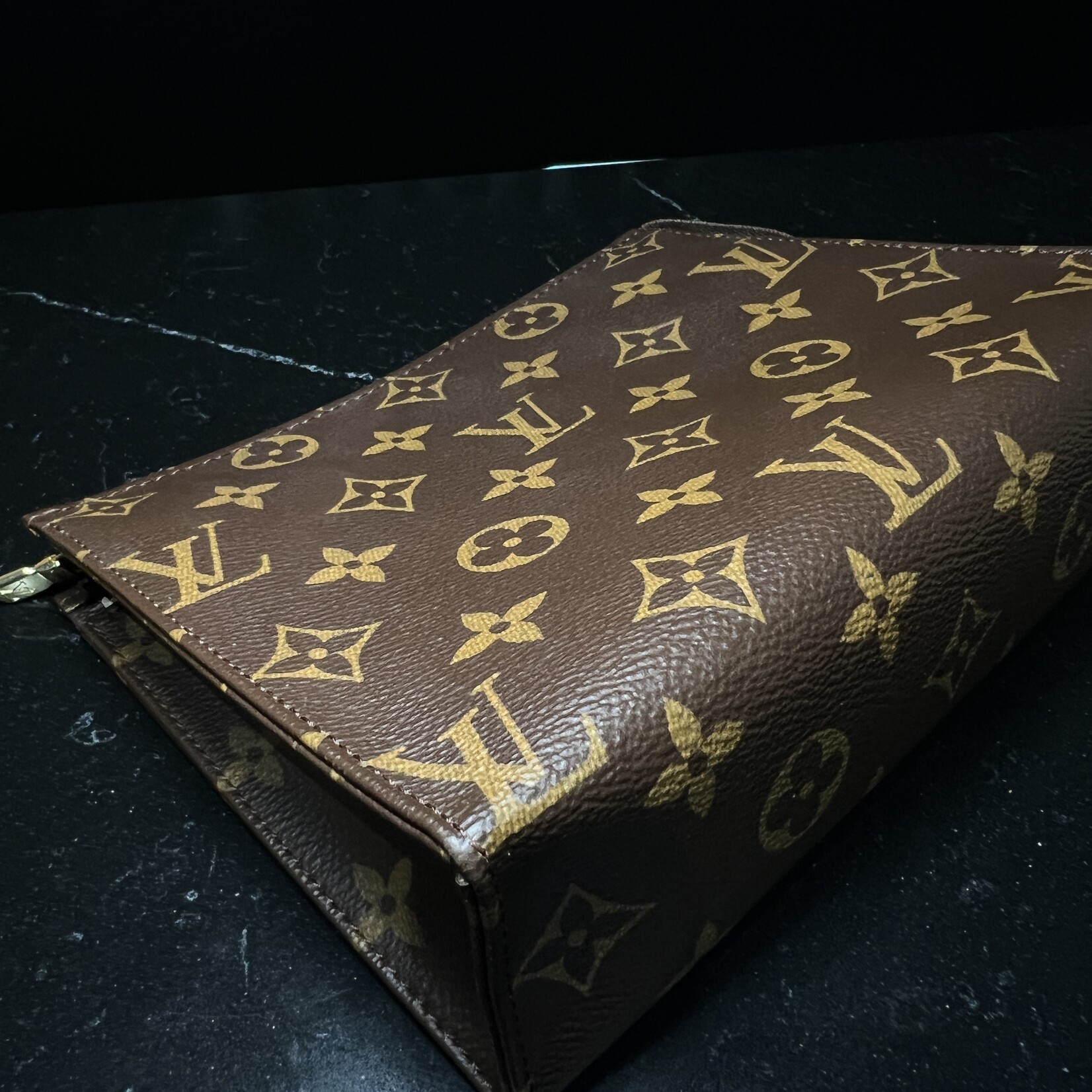 Louis Vuitton SOLD - Louis Vuitton Toiletry 19