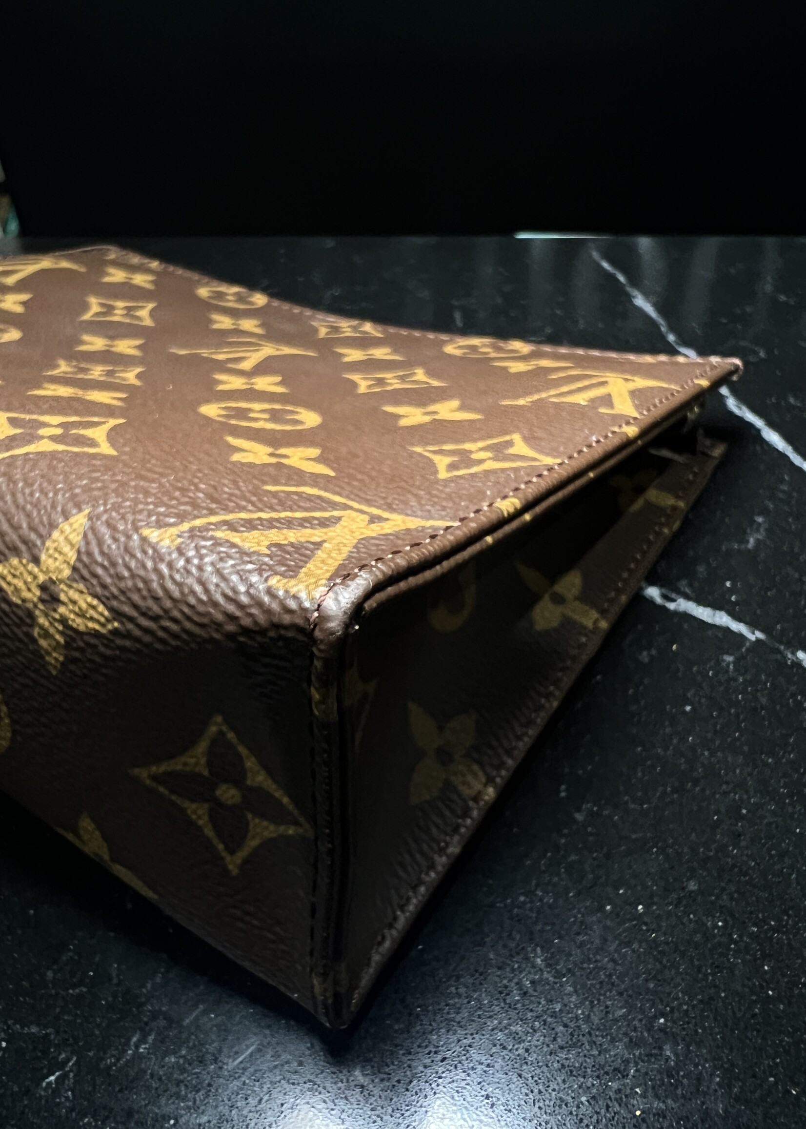 Louis Vuitton SOLD - Louis Vuitton Toiletry 19
