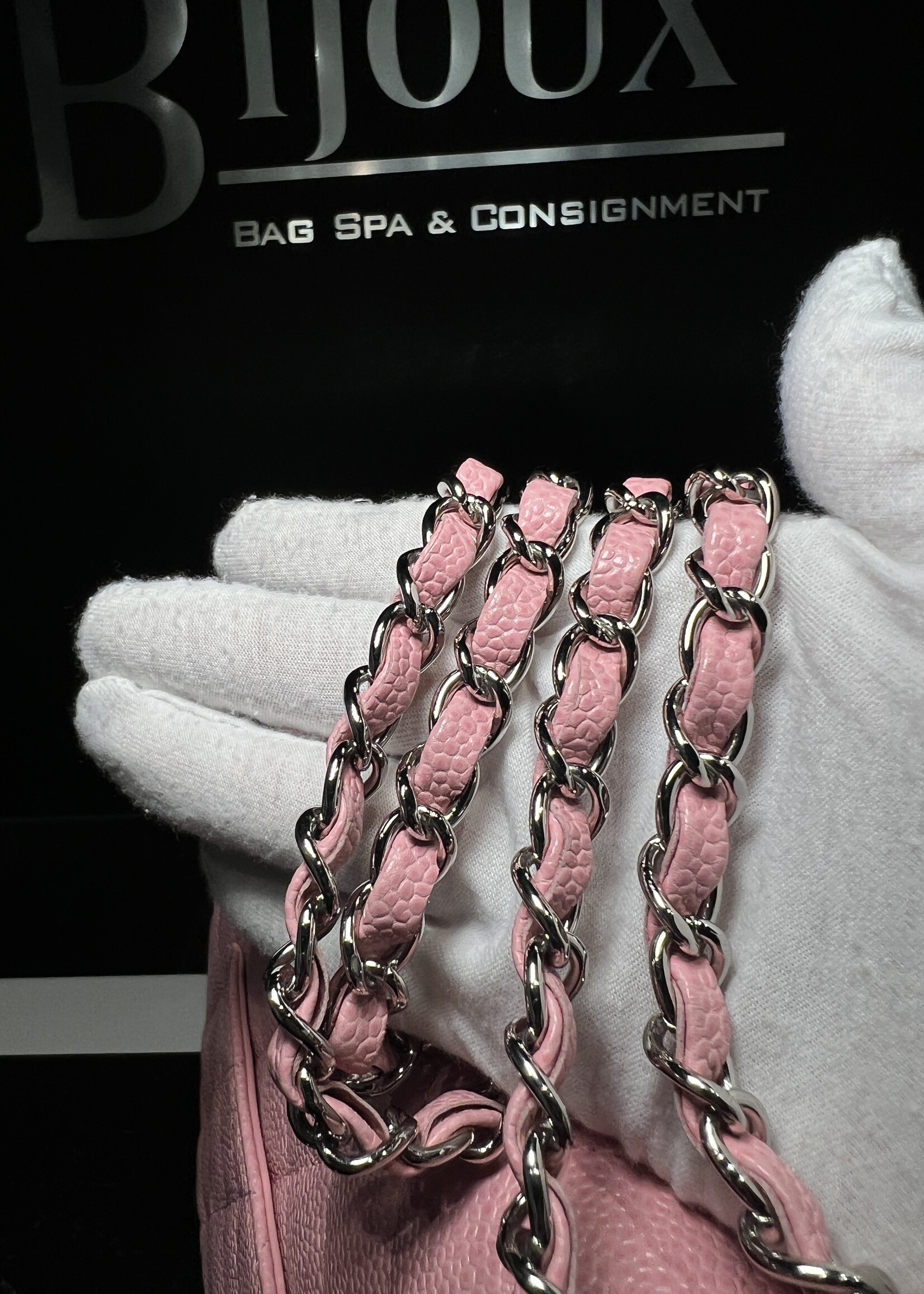 Chanel Chanel Caviar Medium Flap Sakura