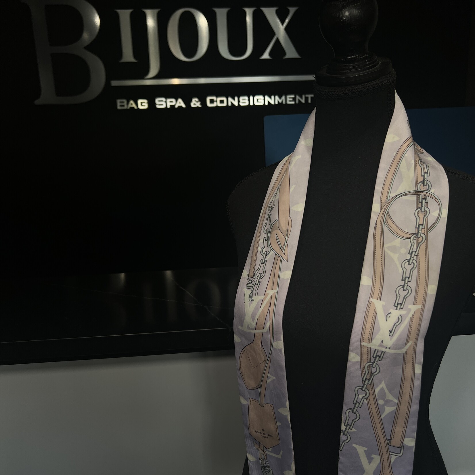 Louis Vuitton Louis Vuitton Silk Bandeau