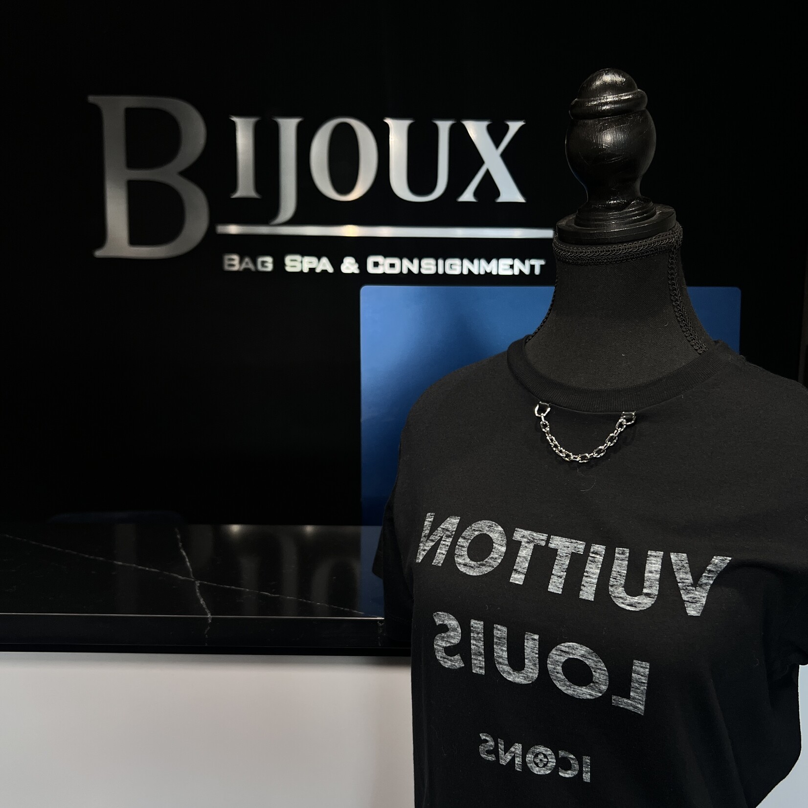 Louis Vuitton Louis Vuitton Print T-Shirt