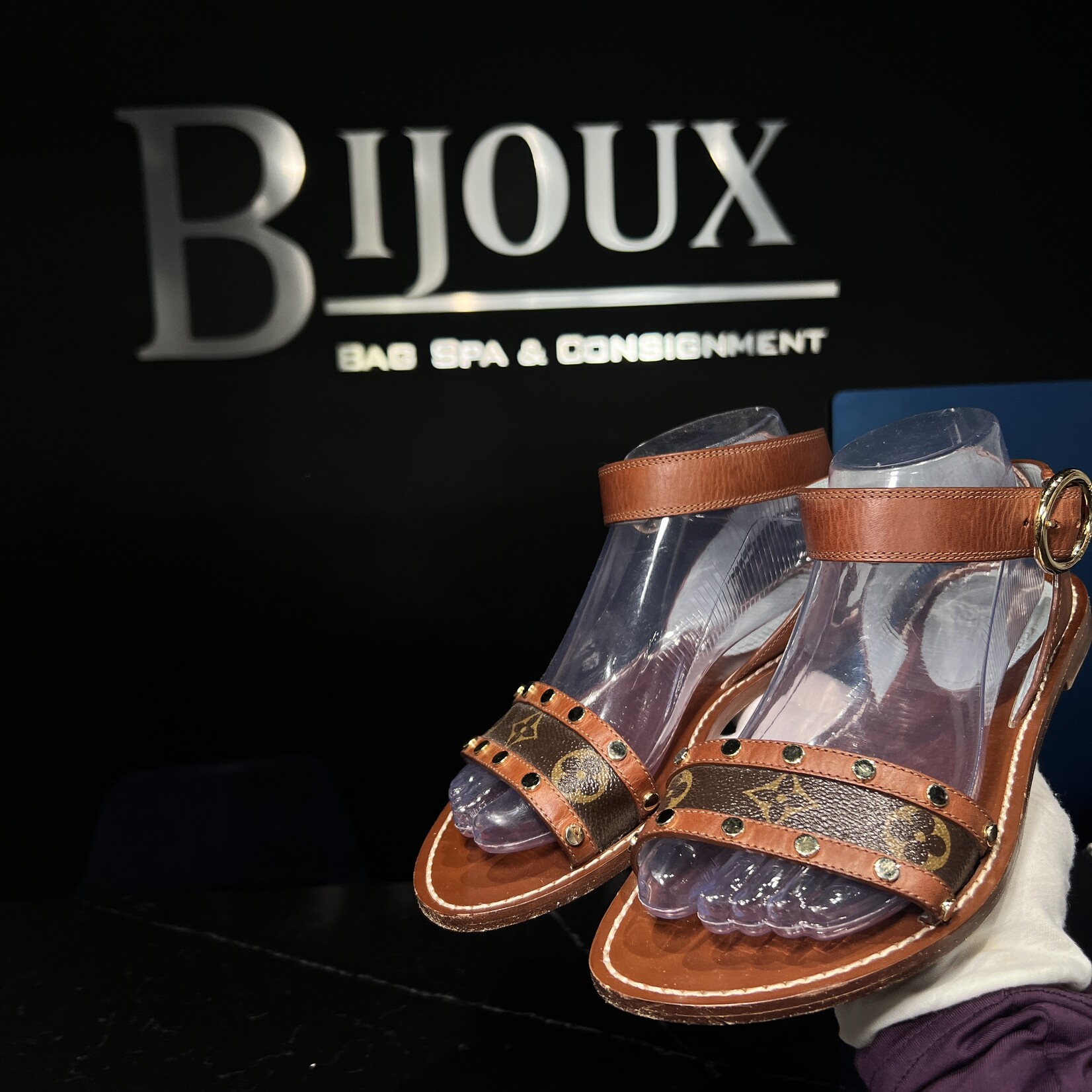 Louis Vuitton Louis Vuitton Monogram Sandals