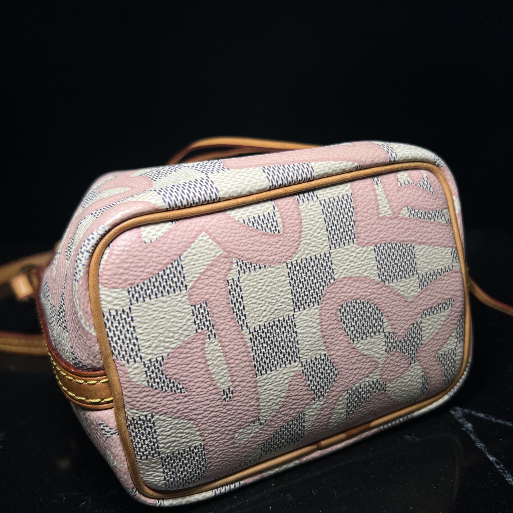 Louis Vuitton Louis Vuitton Tahitienne Nano Neo