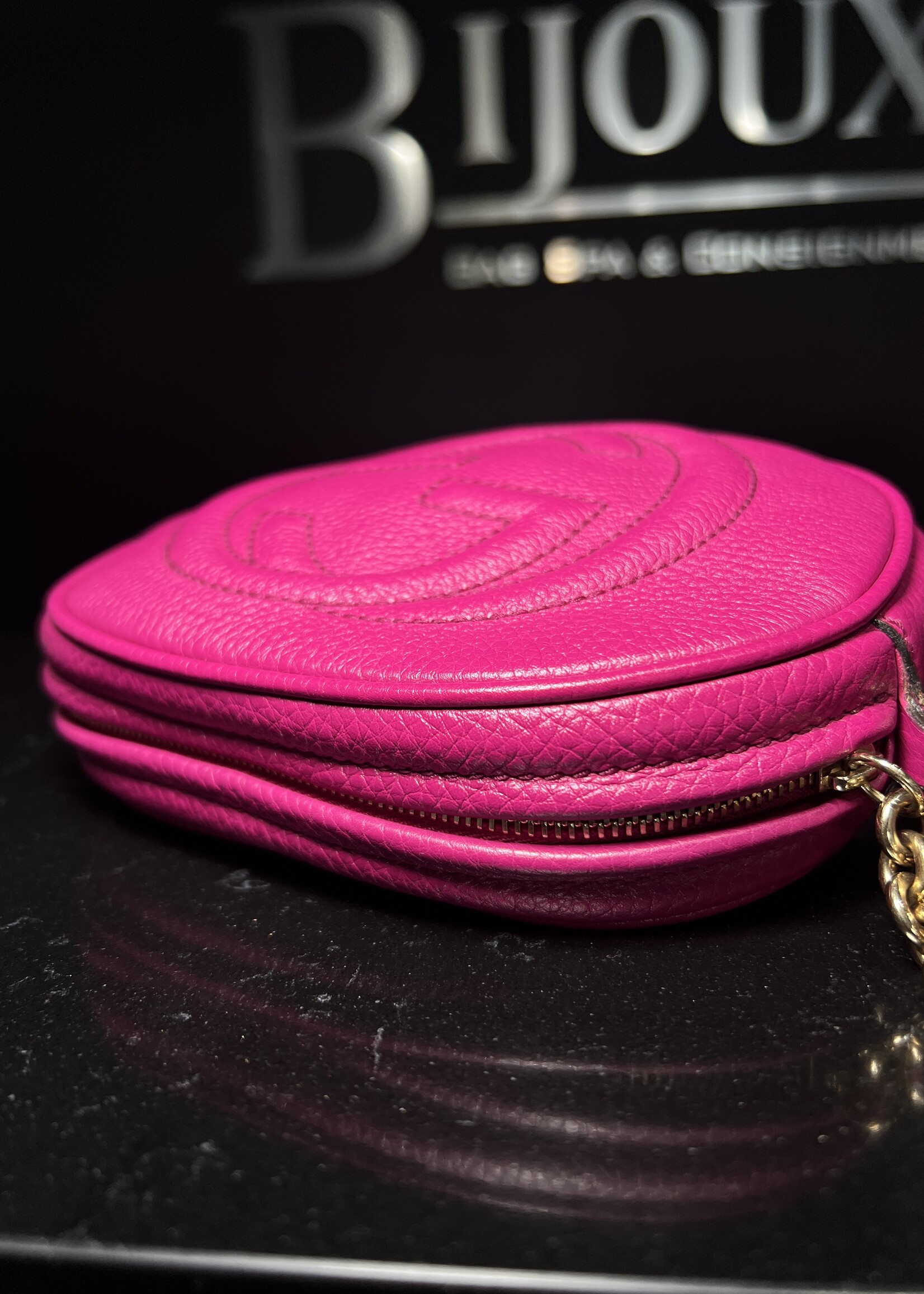 Gucci Gucci Mini Soho Chain Bag