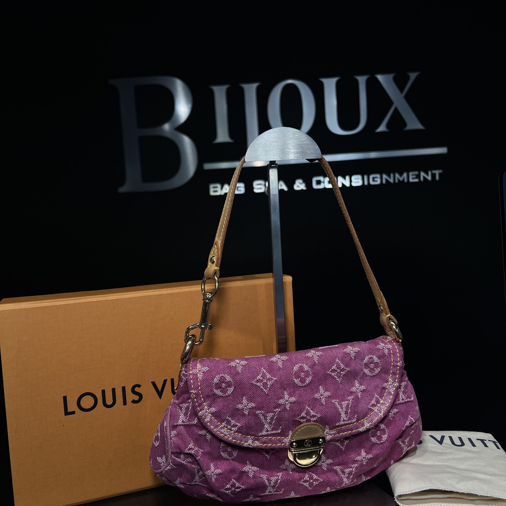 Louis Vuitton SOLD - Louis Vuitton Pink Denim Mini Pleaty