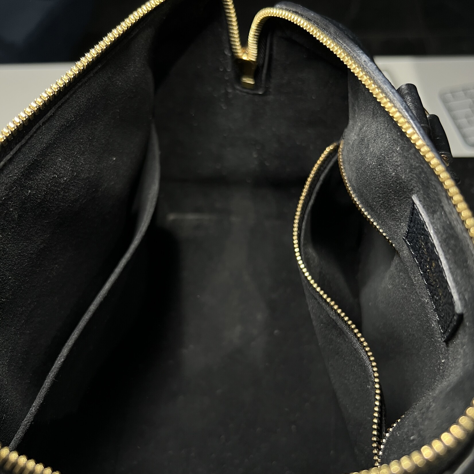 Louis Vuitton SOLD - Louis Vuitton Speedy Bandouliere Black