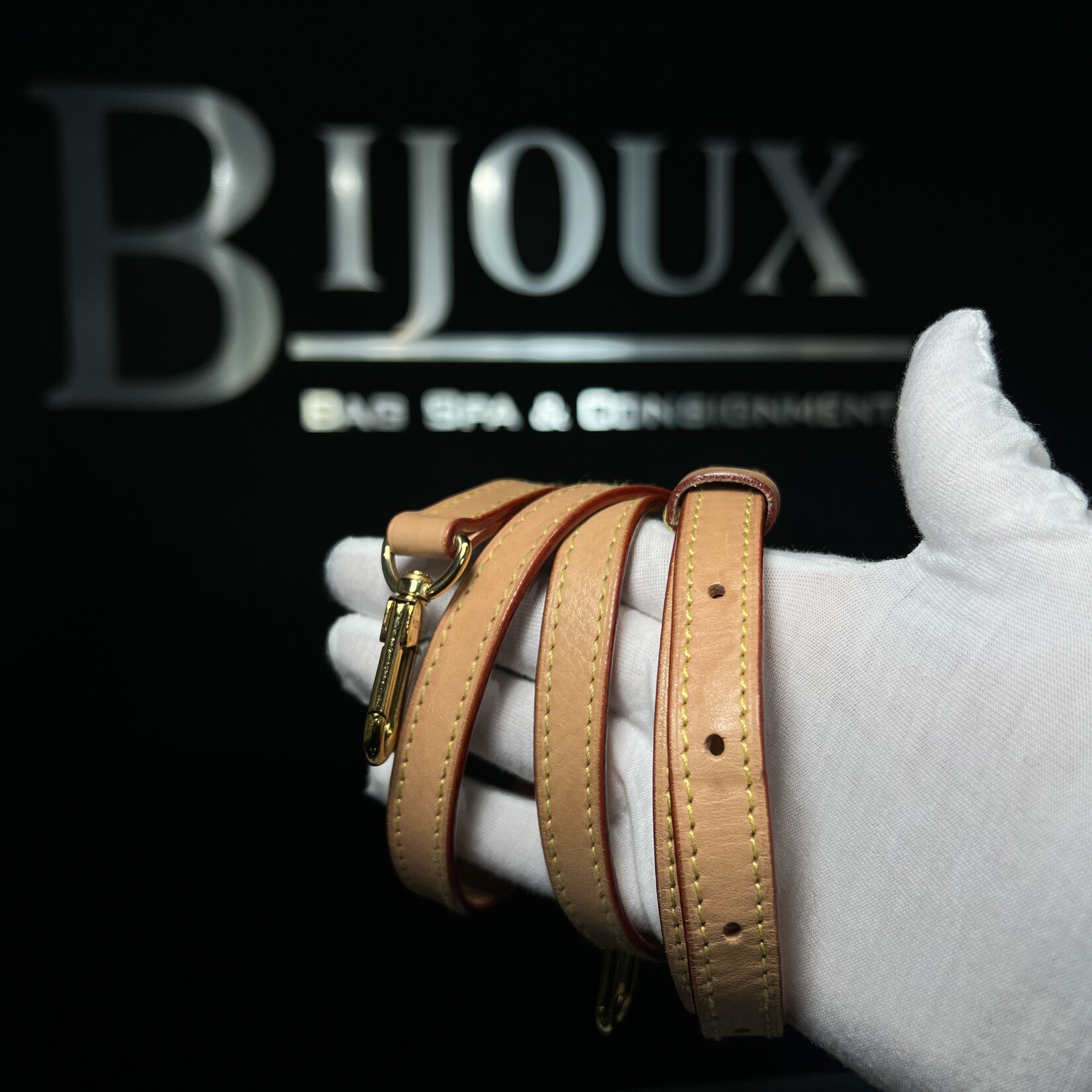 Louis Vuitton SOLD - Louis Vuitton Flower Zip Tote