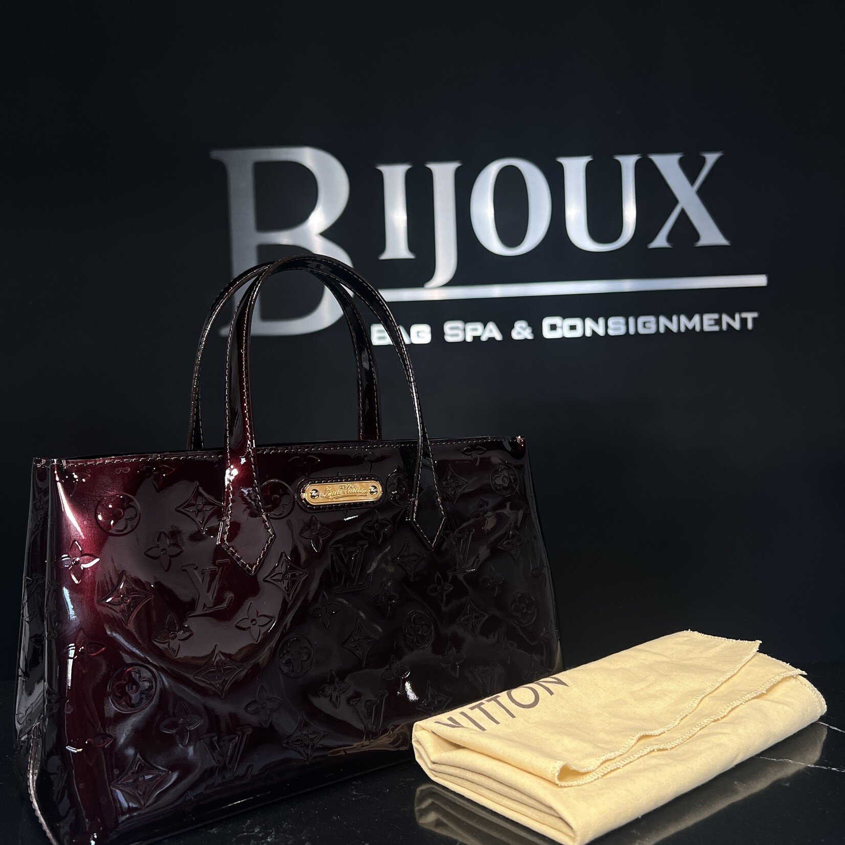 Louis Vuitton Louis Vuitton Willshire Tote Amarante PM