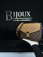 Louis Vuitton SOLD-  Louis Vuitton Reverse Pochette Metis