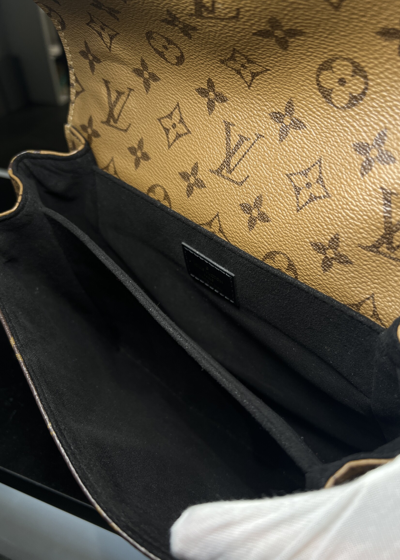 Louis Vuitton SOLD- Louis Vuitton Reverse Pochette Metis