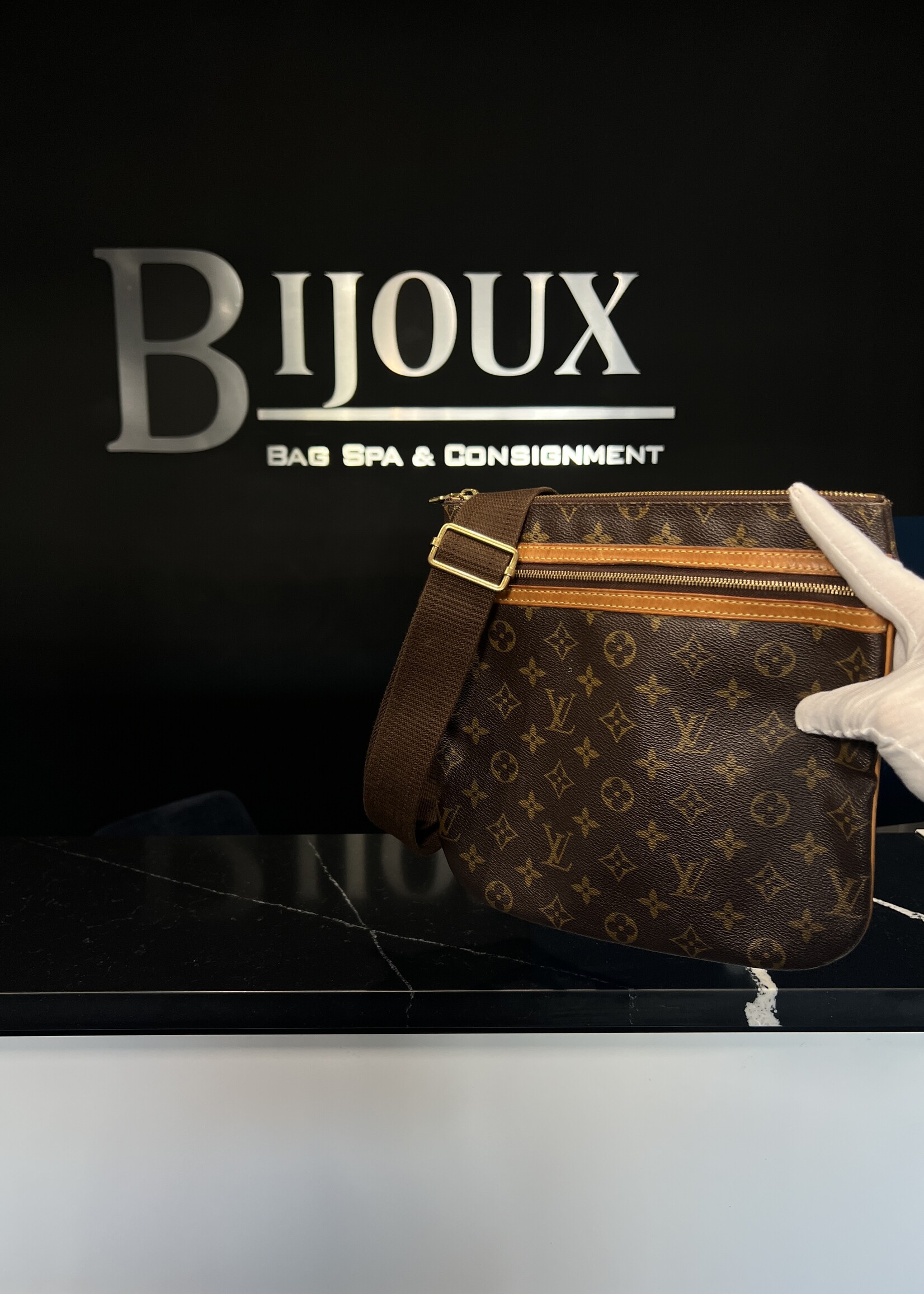 Louis Vuitton SOLD- Louis Vuitton Monogram Bosphore Pochette