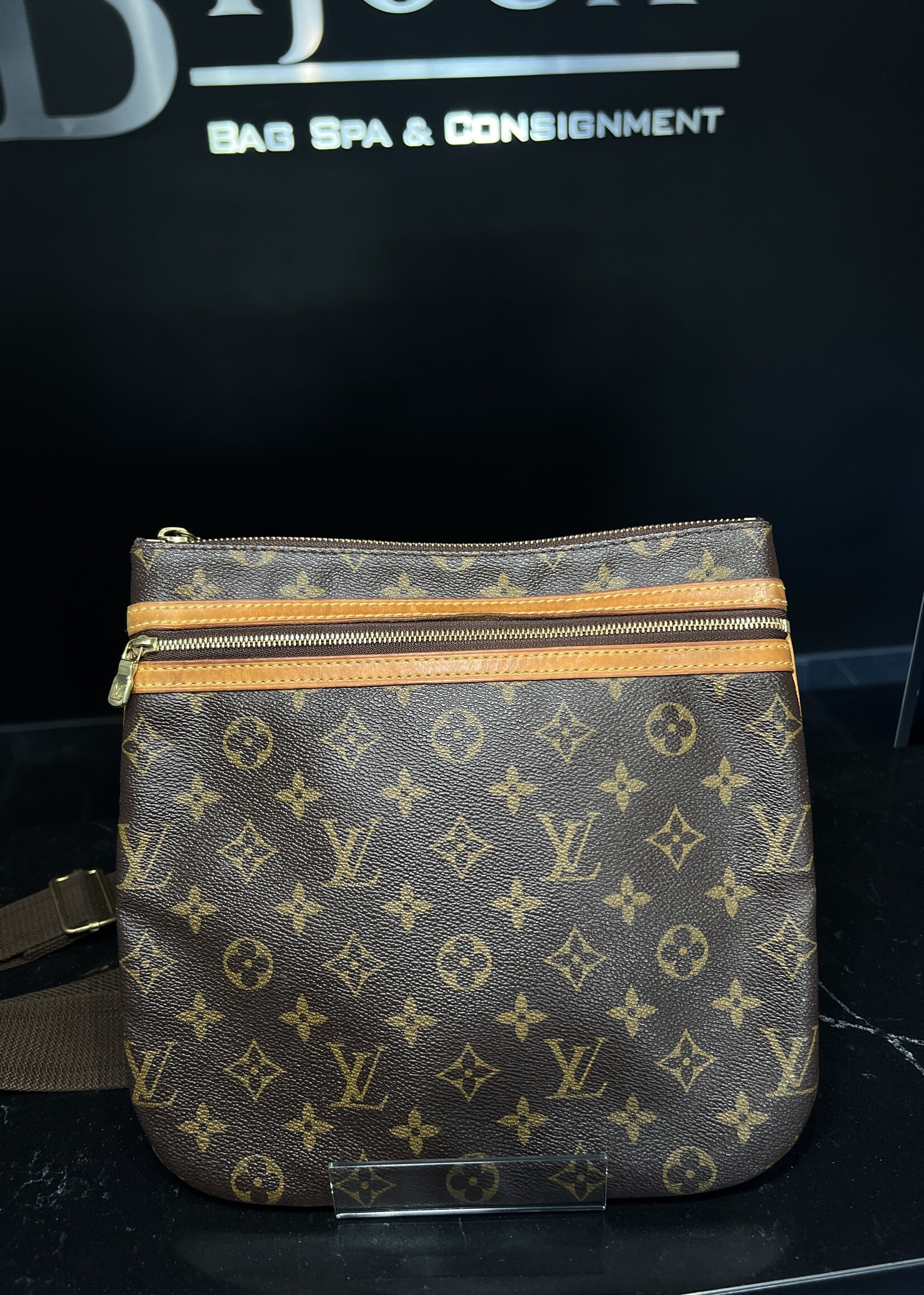 Louis Vuitton SOLD- Louis Vuitton Monogram Bosphore Pochette