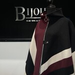 Louis Vuitton Louis Vuitton Wool Cape