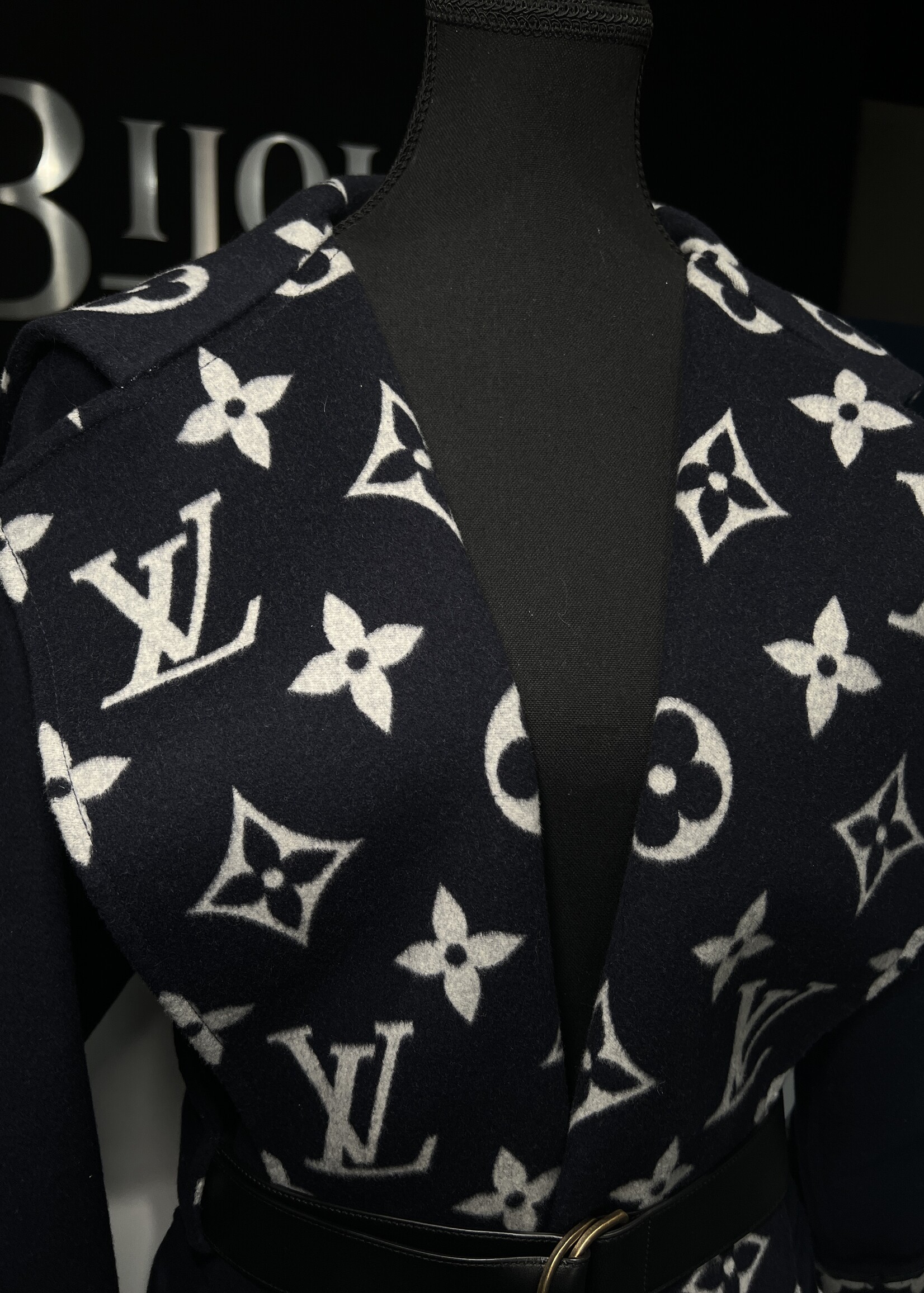 Louis Vuitton Louis Vuitton Belted Logo Jacket