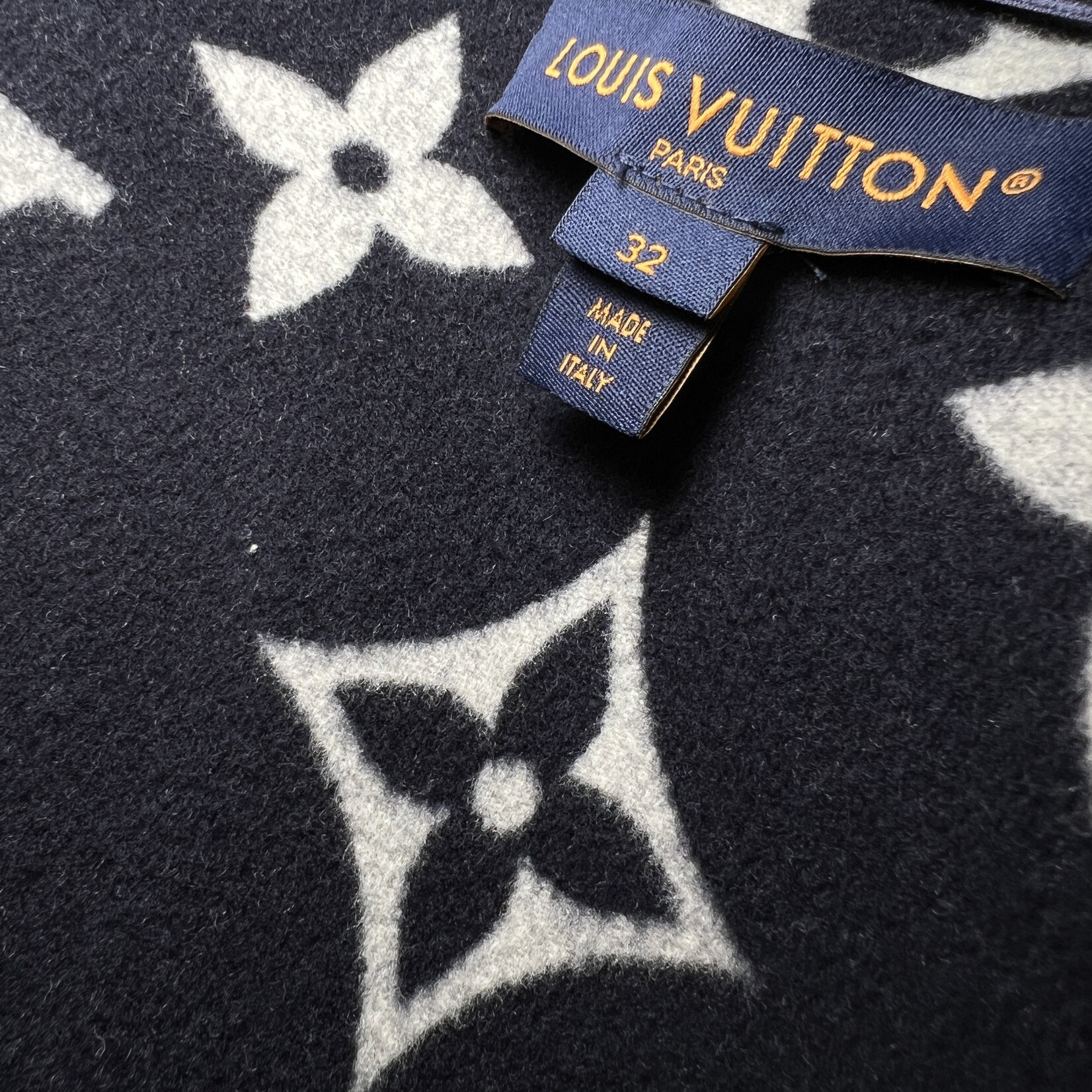 Louis Vuitton Louis Vuitton Belted Logo Jacket