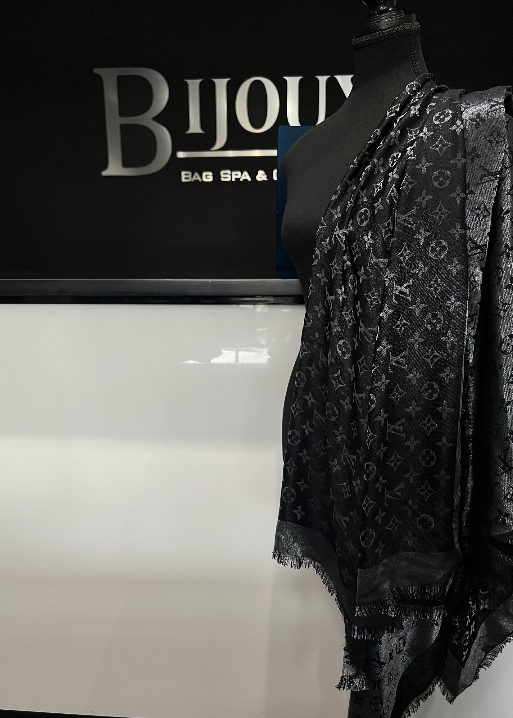 Louis Vuitton SOLD- Louis Vuitton Monogram Metallic Shawl