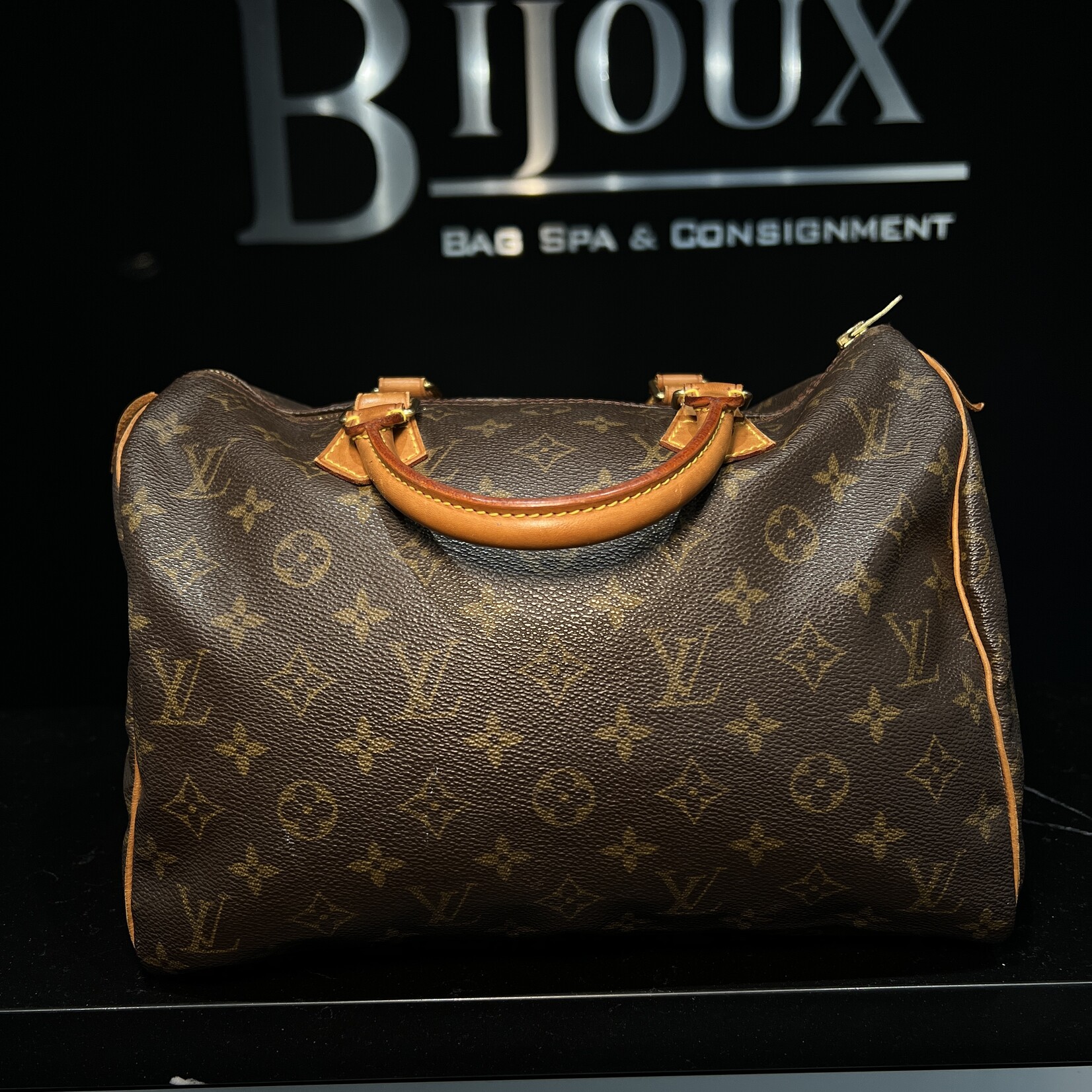 Louis Vuitton SOLD - Louis Vuitton Monogram Speedy 30