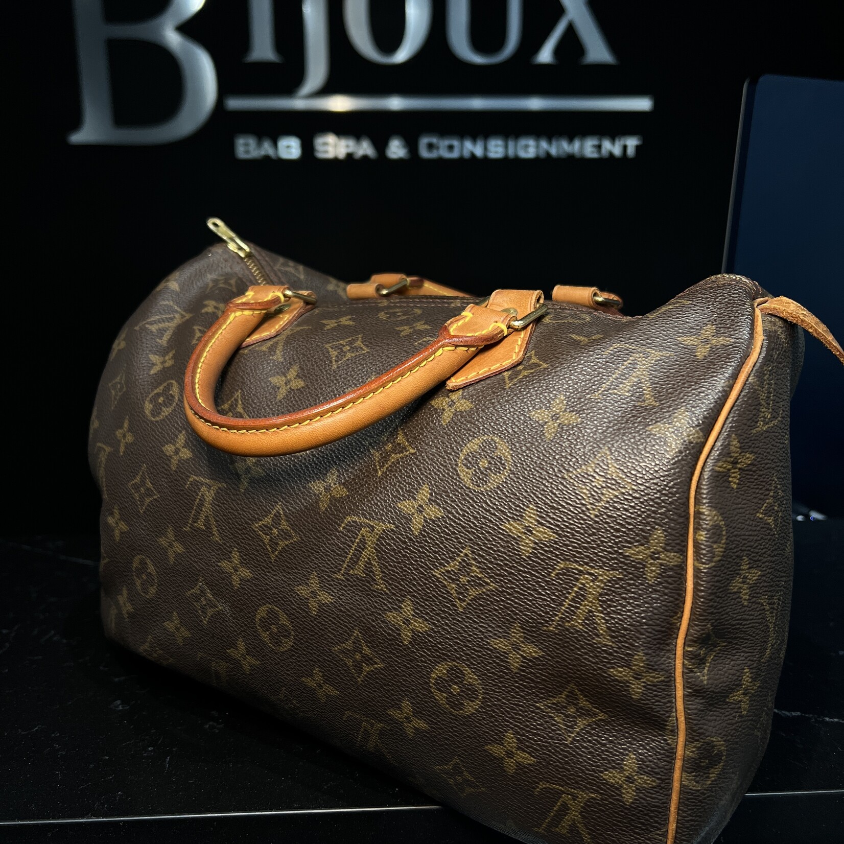 Louis Vuitton SOLD - Louis Vuitton Monogram Speedy 30