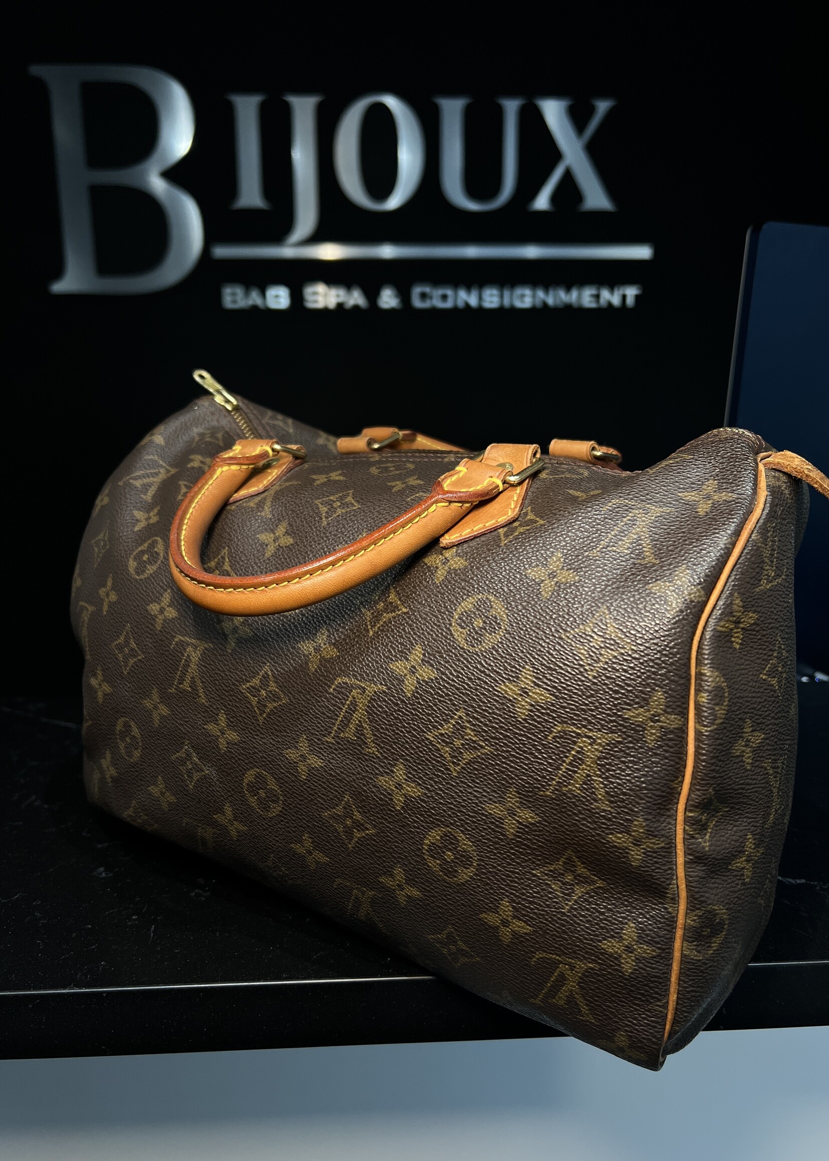 Louis Vuitton SOLD - Louis Vuitton Monogram Speedy 30