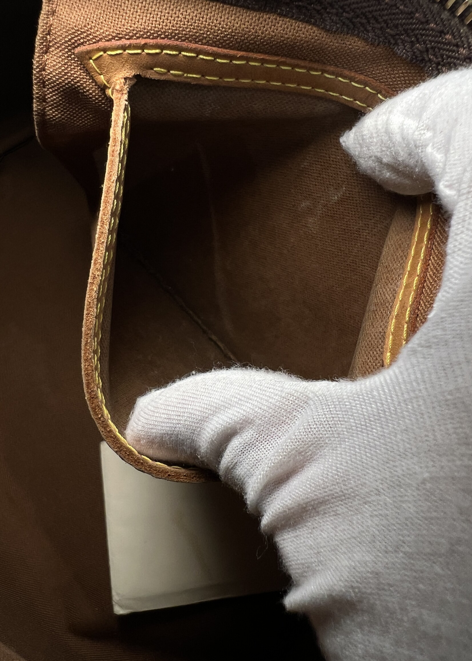 Louis Vuitton SOLD - Louis Vuitton Monogram Speedy 30