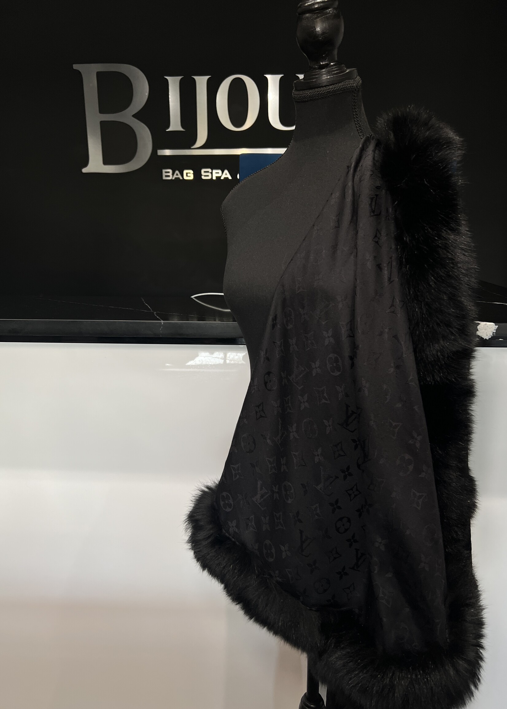 Louis Vuitton SOLD- Louis Vuitton Fur Trimmed Monogram Scarf