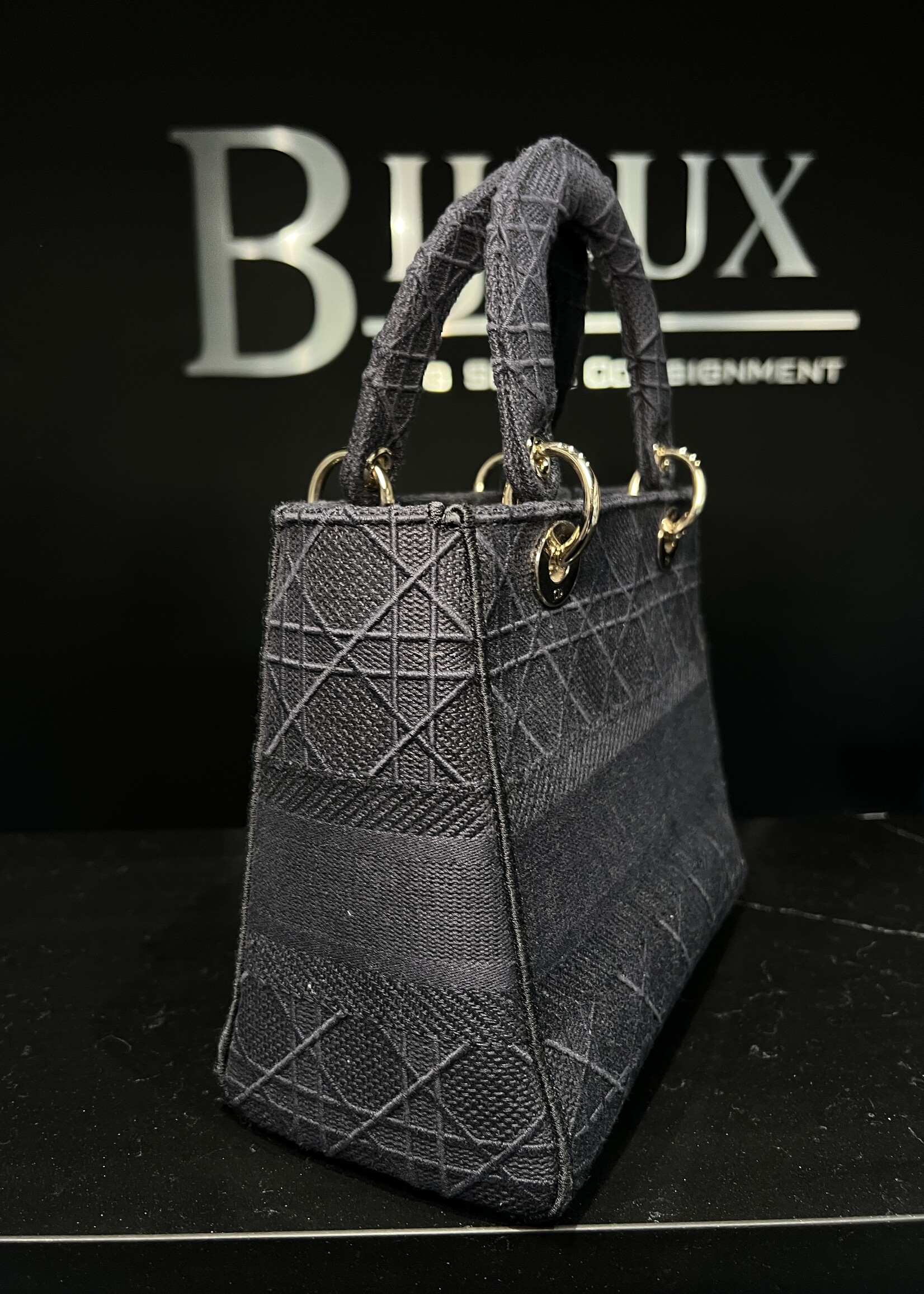 Christian Dior SOLD - Dior D Light Medium Lady