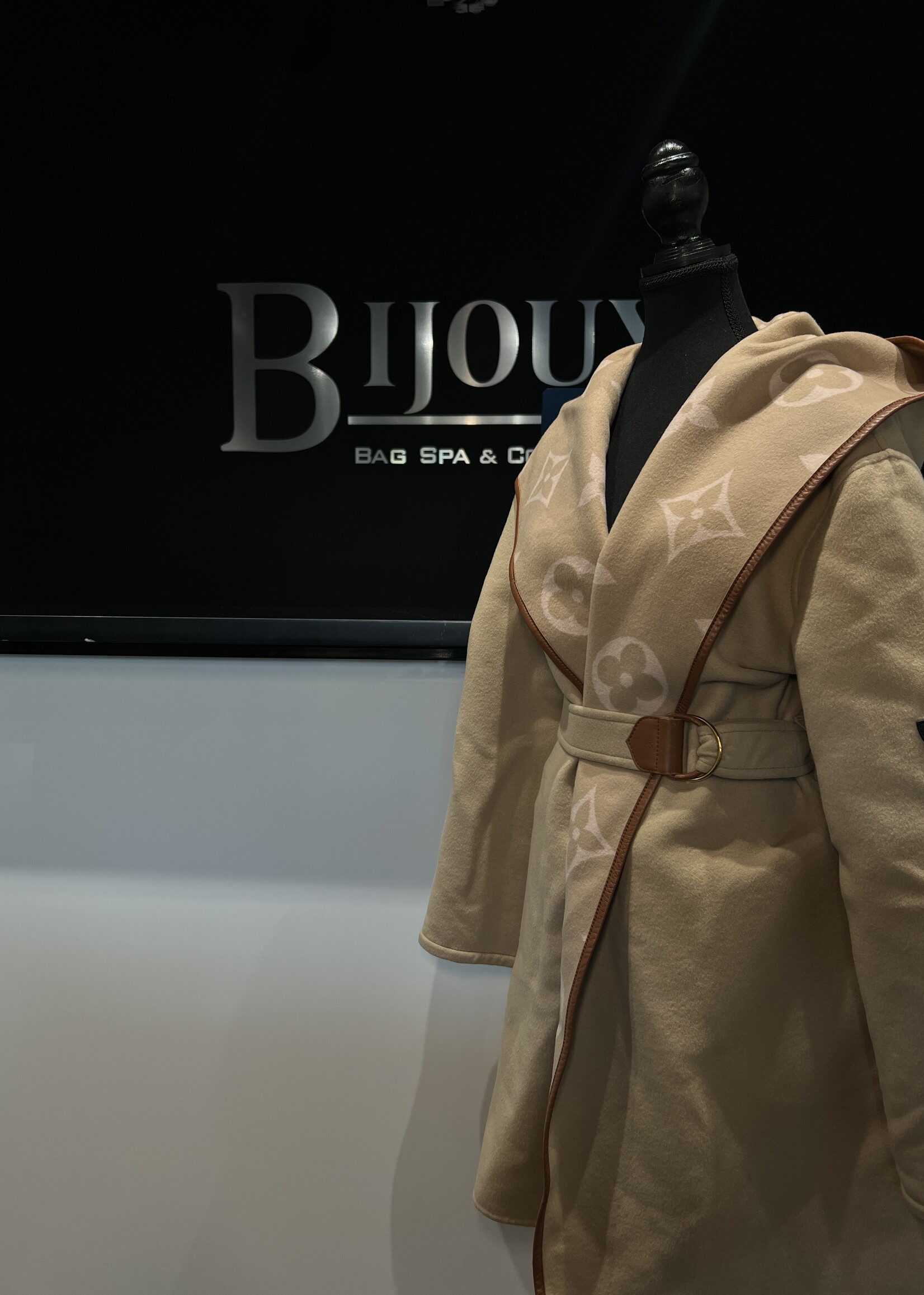 Louis Vuitton SOLD- Louis Vuitton 2022 Wrap Monogram Coat