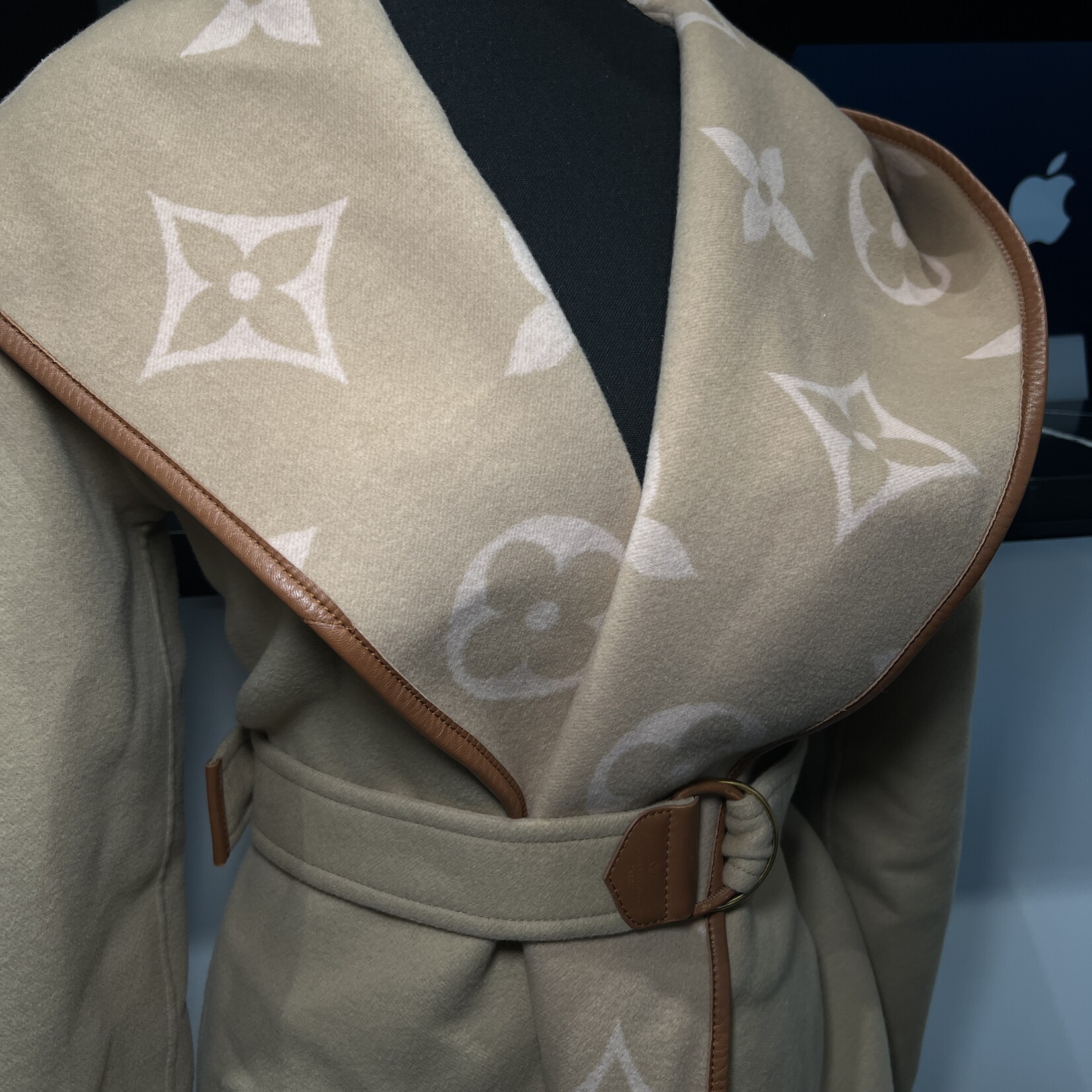 Louis Vuitton Louis Vuitton 2022 Wrap Monogram Coat
