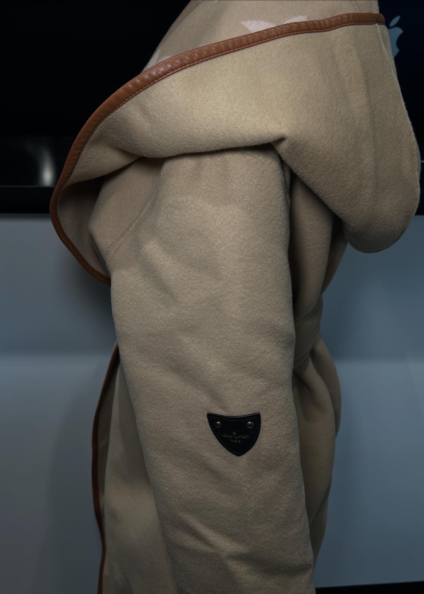 Louis Vuitton Louis Vuitton 2022 Wrap Monogram Coat