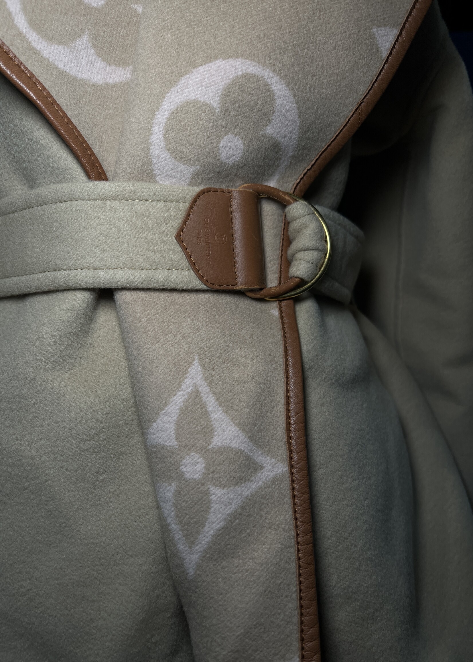 Louis Vuitton Louis Vuitton 2022 Wrap Monogram Coat