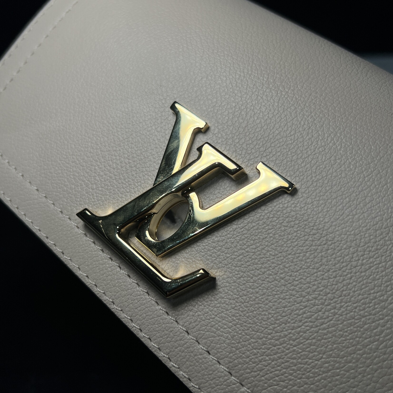 Louis Vuitton Louis Vuitton Tender Lock Me