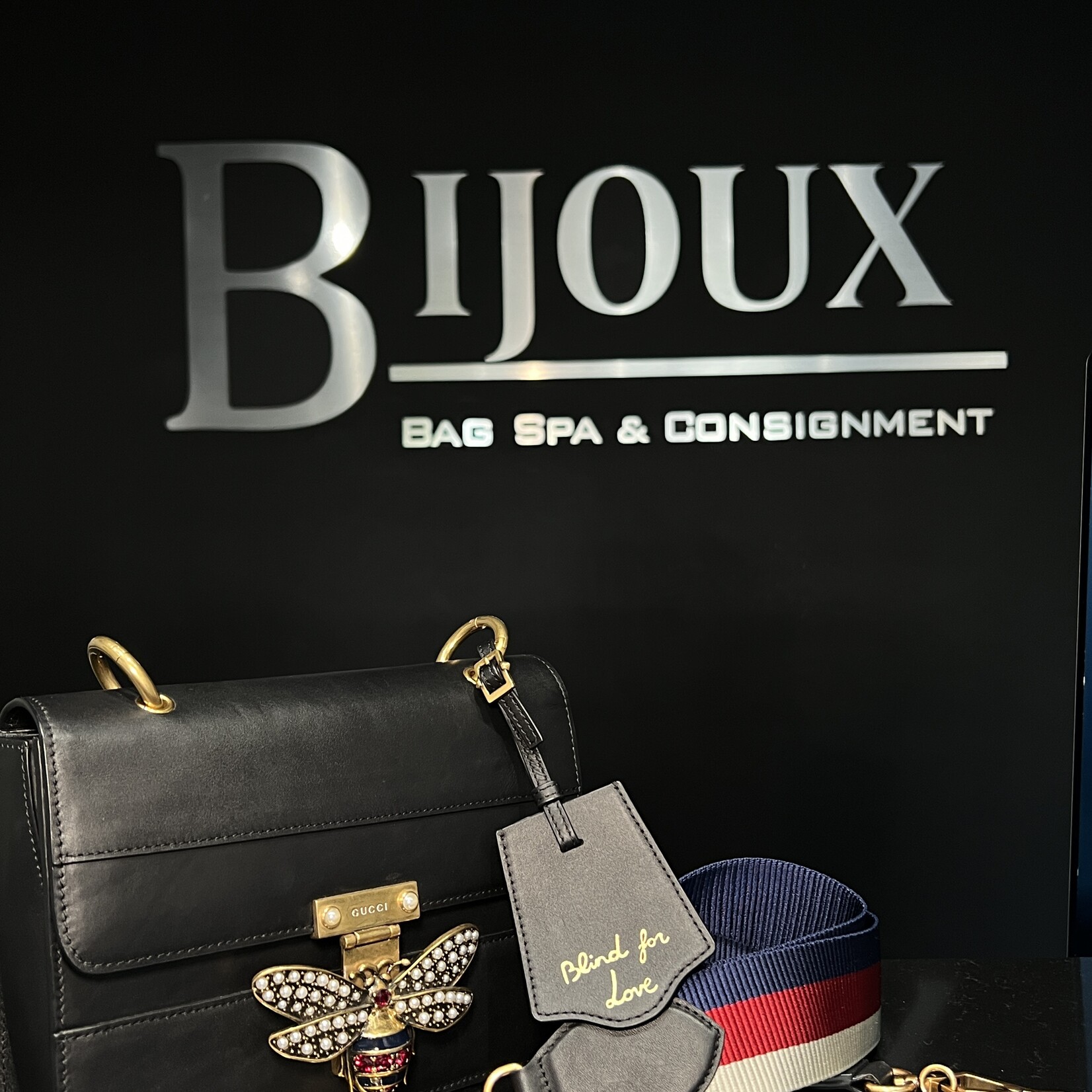 Gucci Gucci Margaret Queen Bee  Black