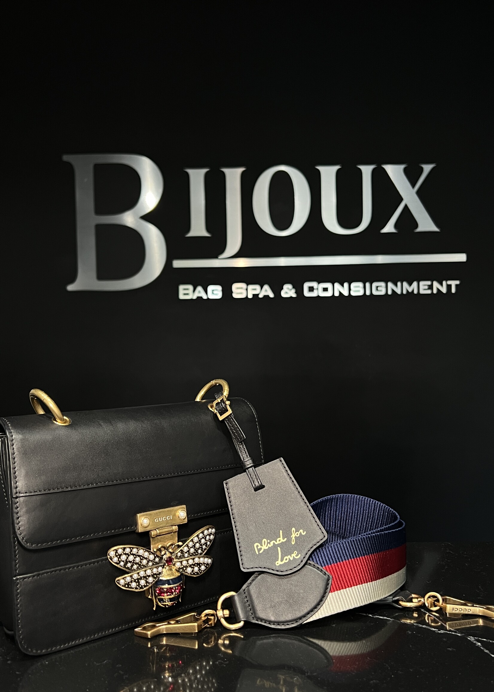 Gucci Gucci Margaret Queen Bee  Black