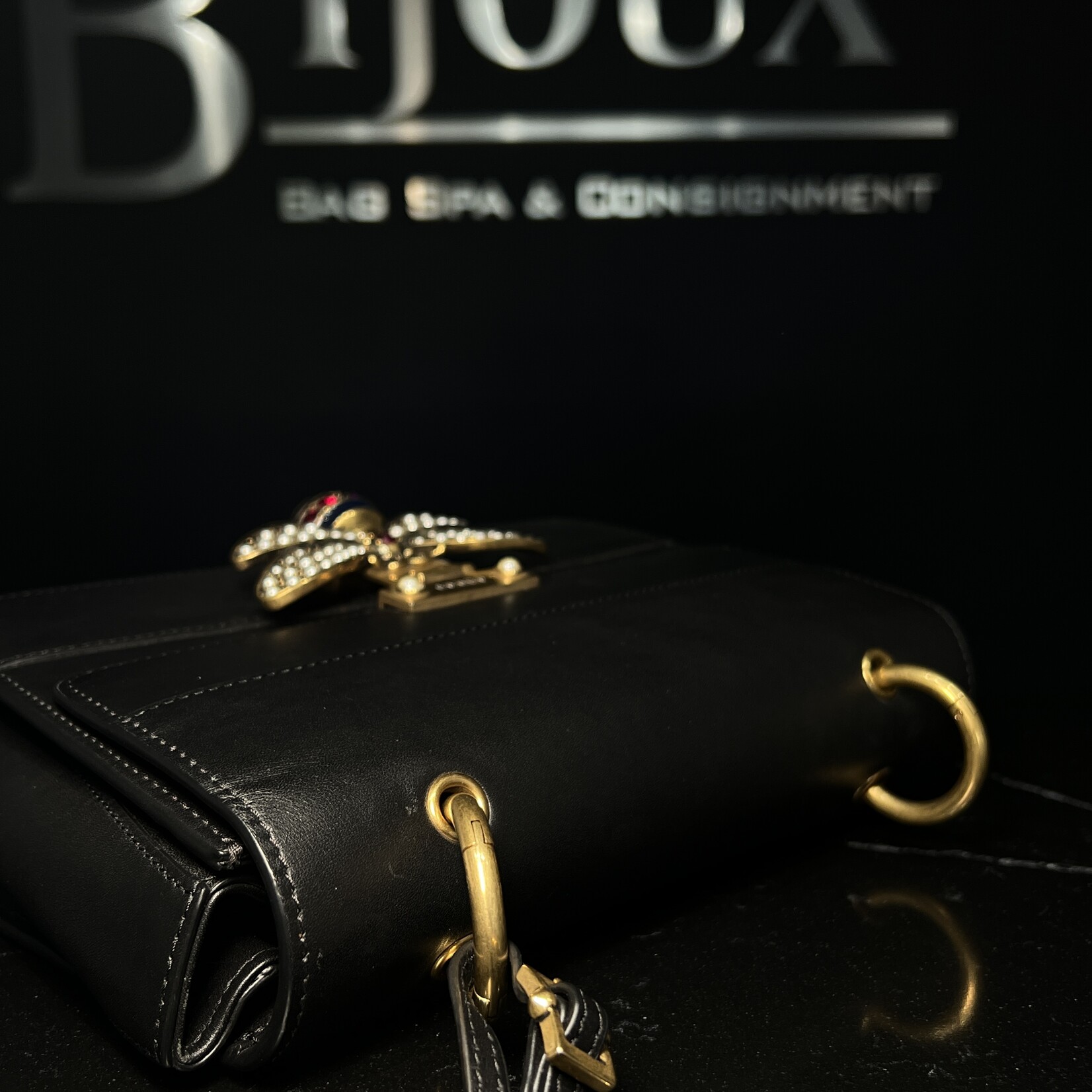 Gucci Gucci Margaret Queen Bee  Black