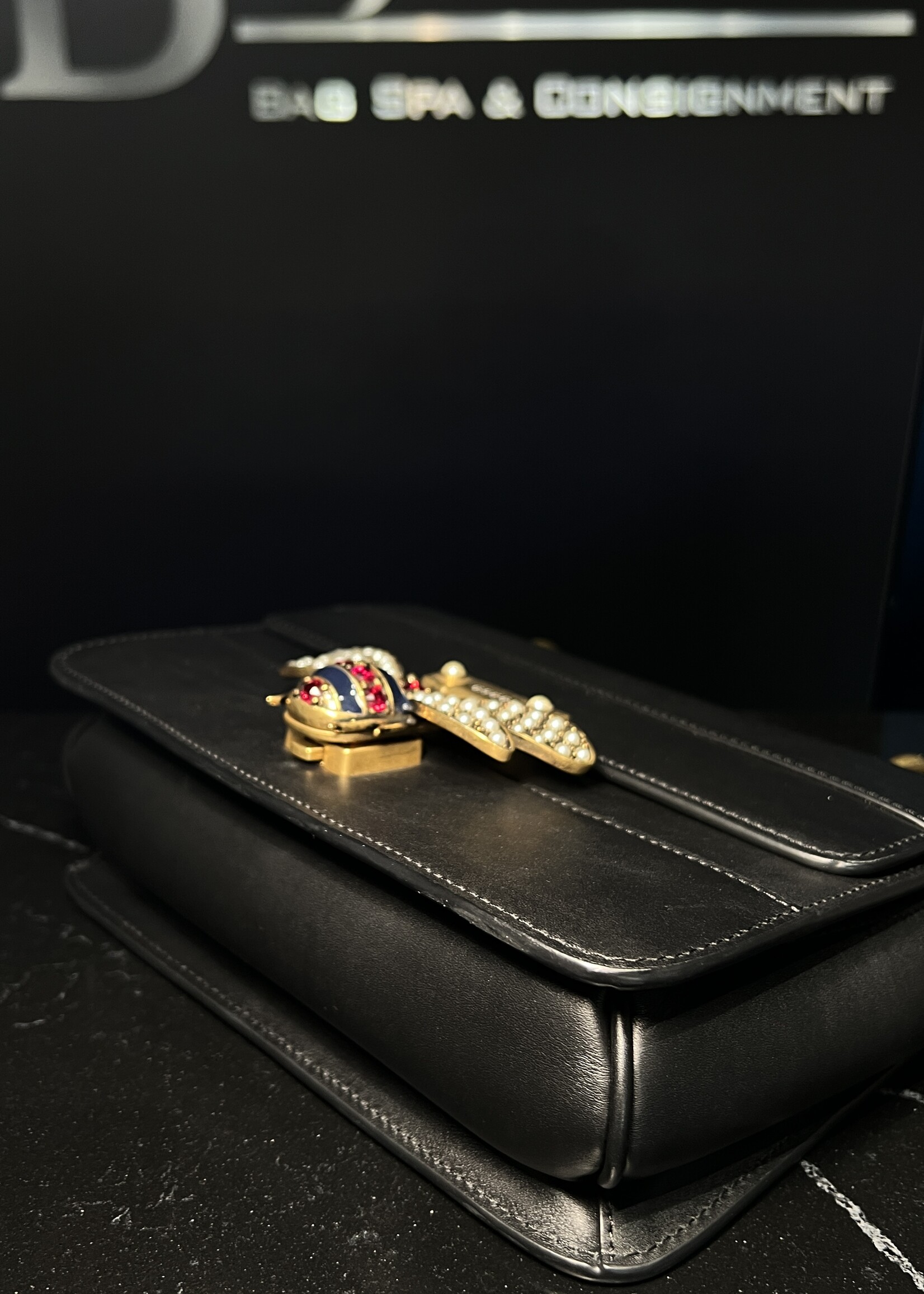 Gucci Gucci Margaret Queen Bee  Black