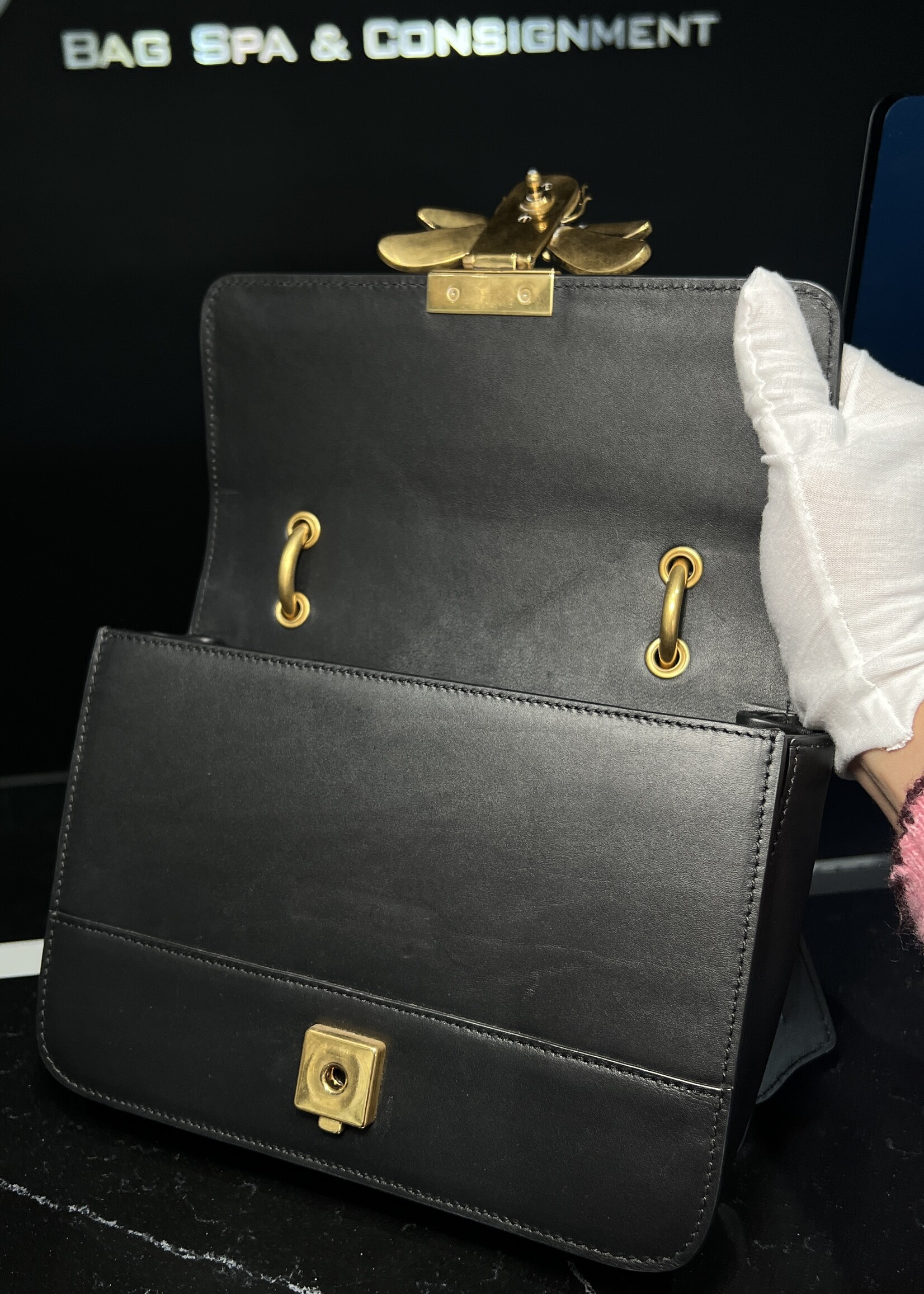 Gucci SOLD - Gucci Margaret Queen Bee  Black