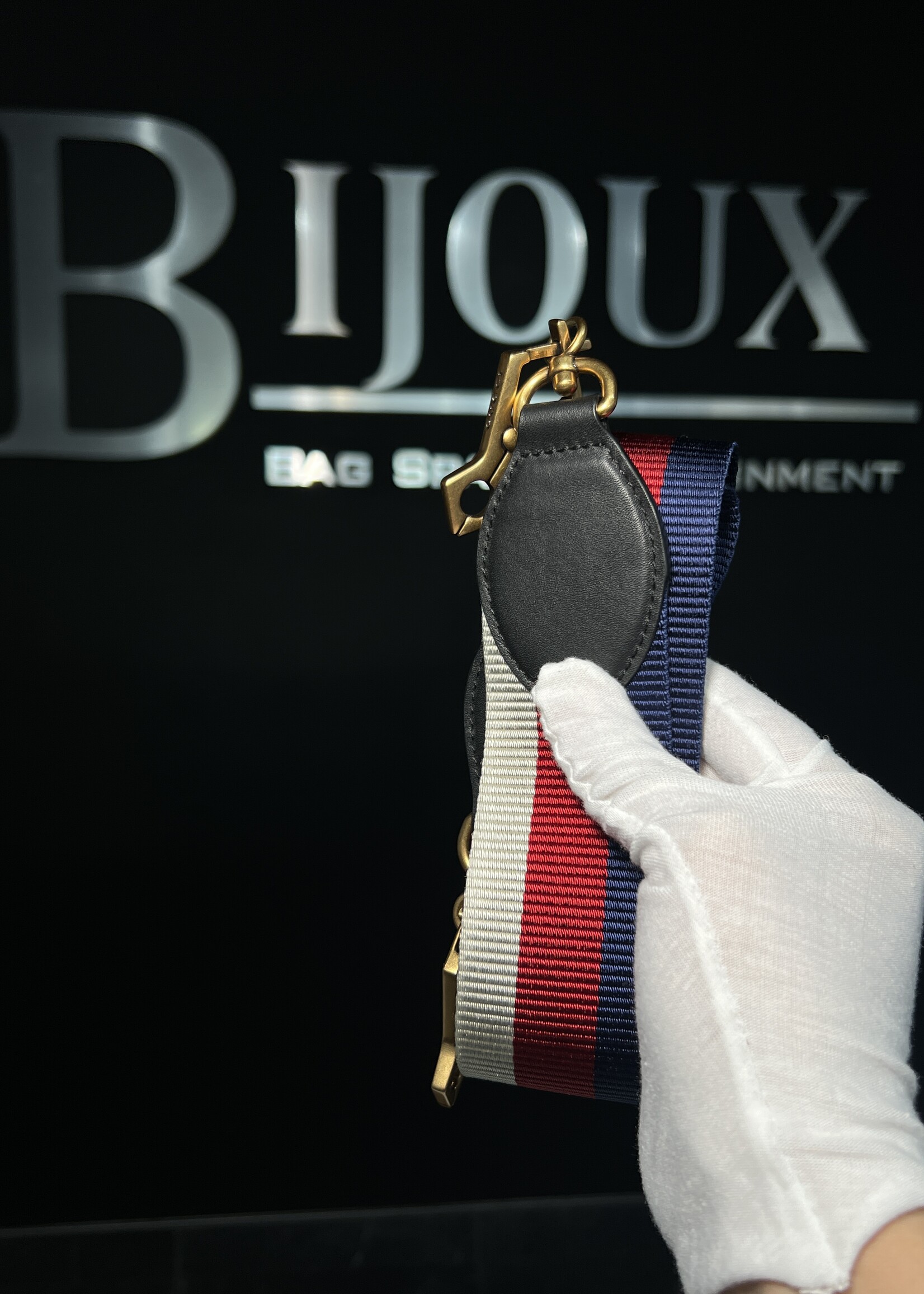 Gucci Gucci Margaret Queen Bee  Black