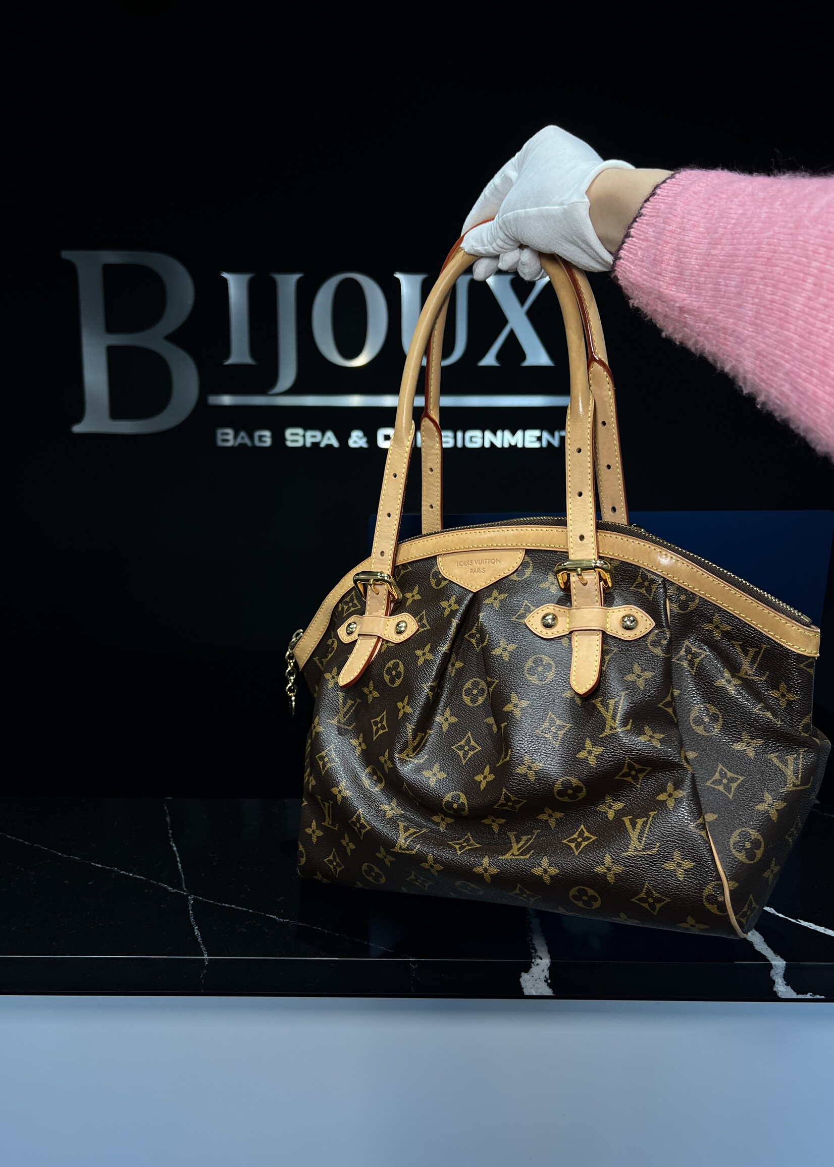 Louis Vuitton SOLD- Louis Vuitton Tivoli GM