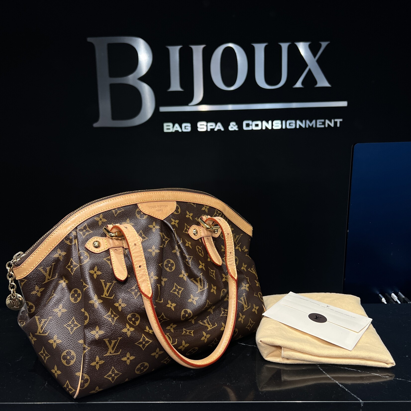 Louis Vuitton SOLD- Louis Vuitton Tivoli GM