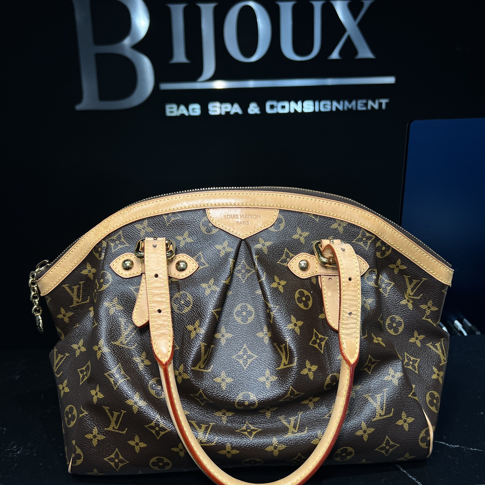 Louis Vuitton SOLD- Louis Vuitton Tivoli GM