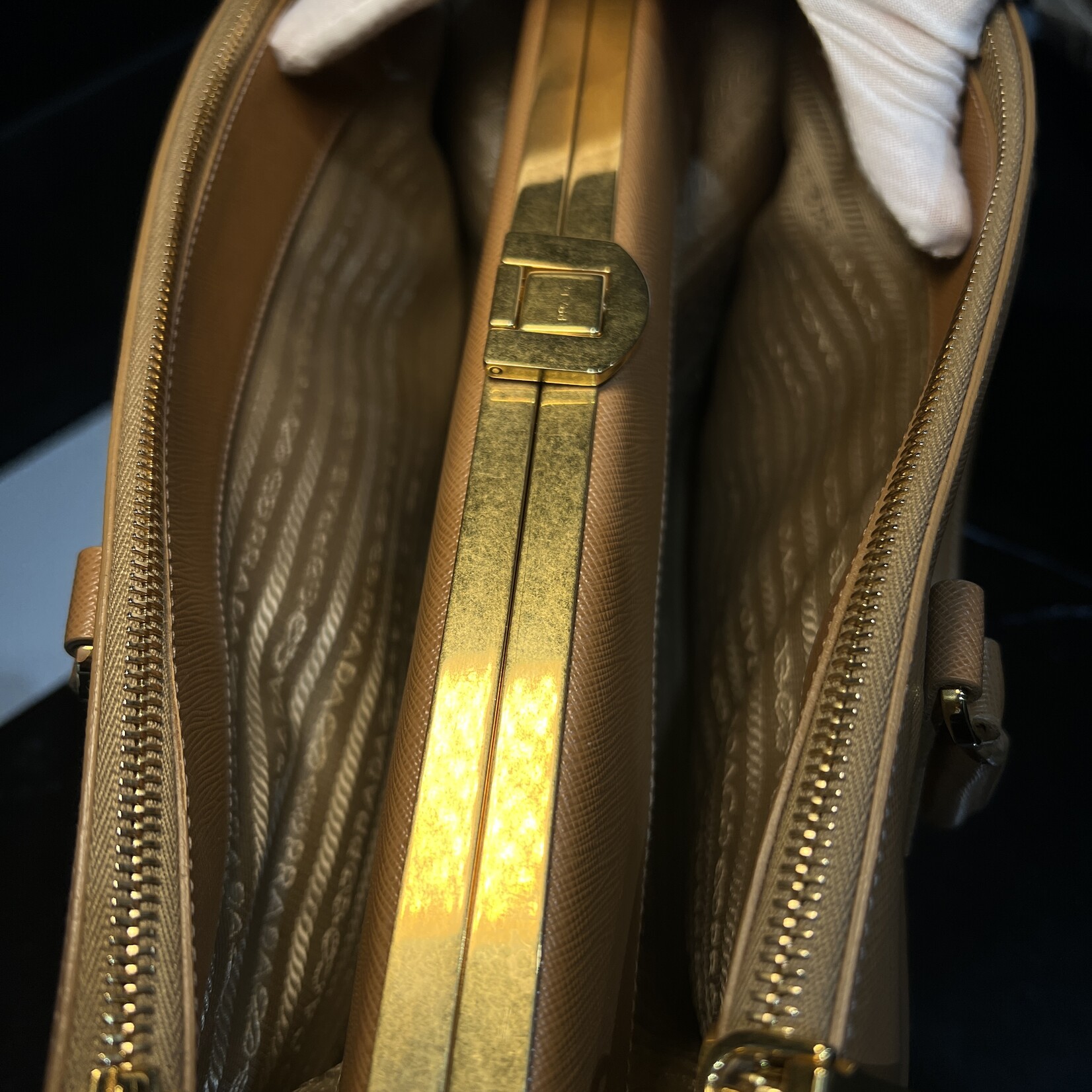 Prada Prada Saffiano Lux