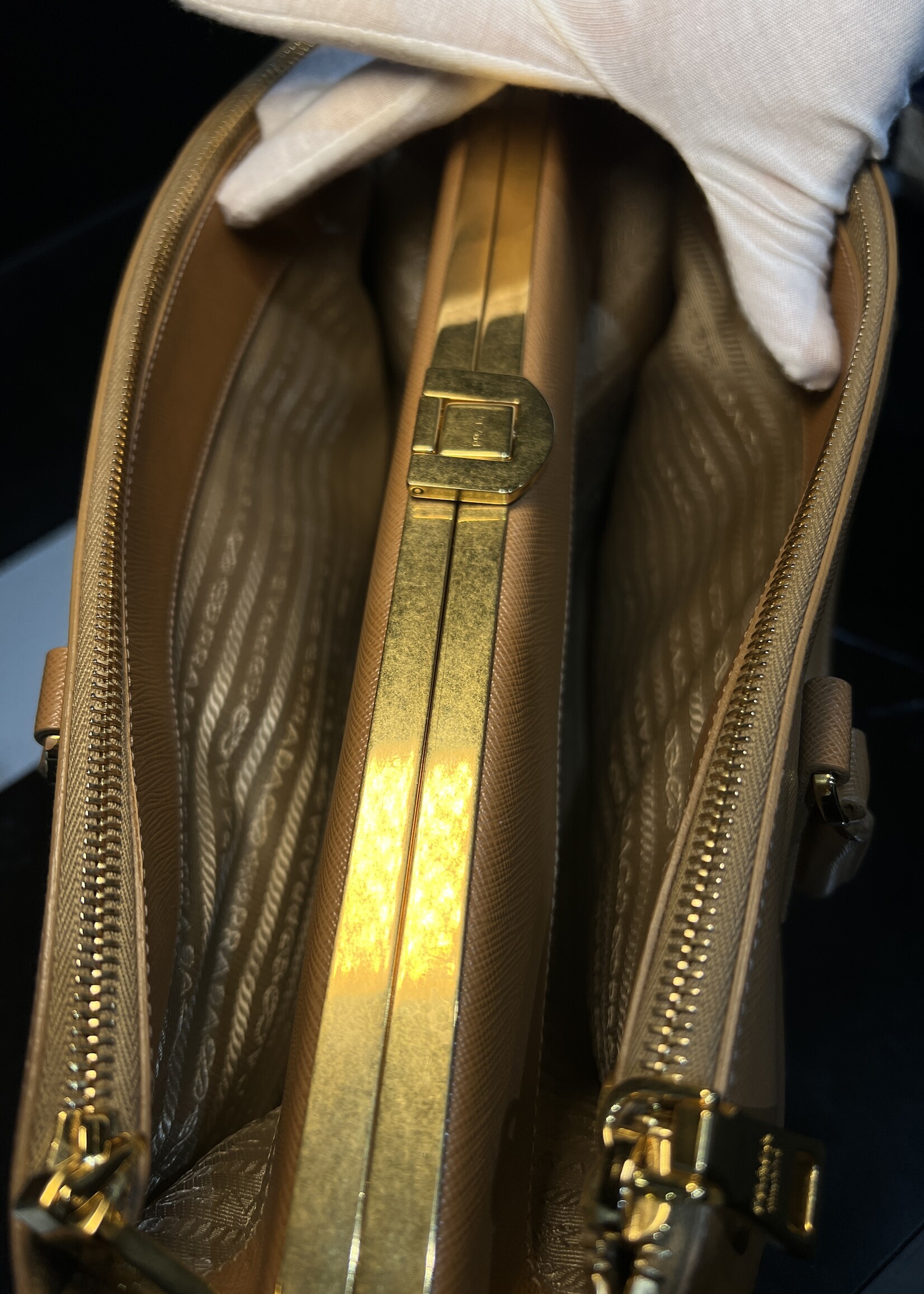 Prada Prada Saffiano Lux