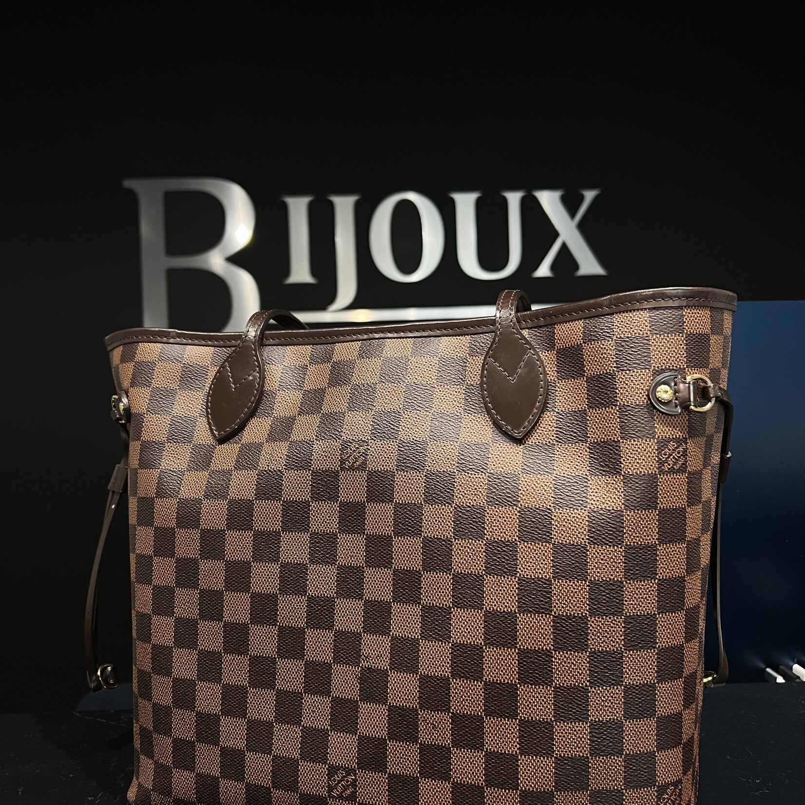 Louis Vuitton SOLD - Neverfull MM Damier Ebene