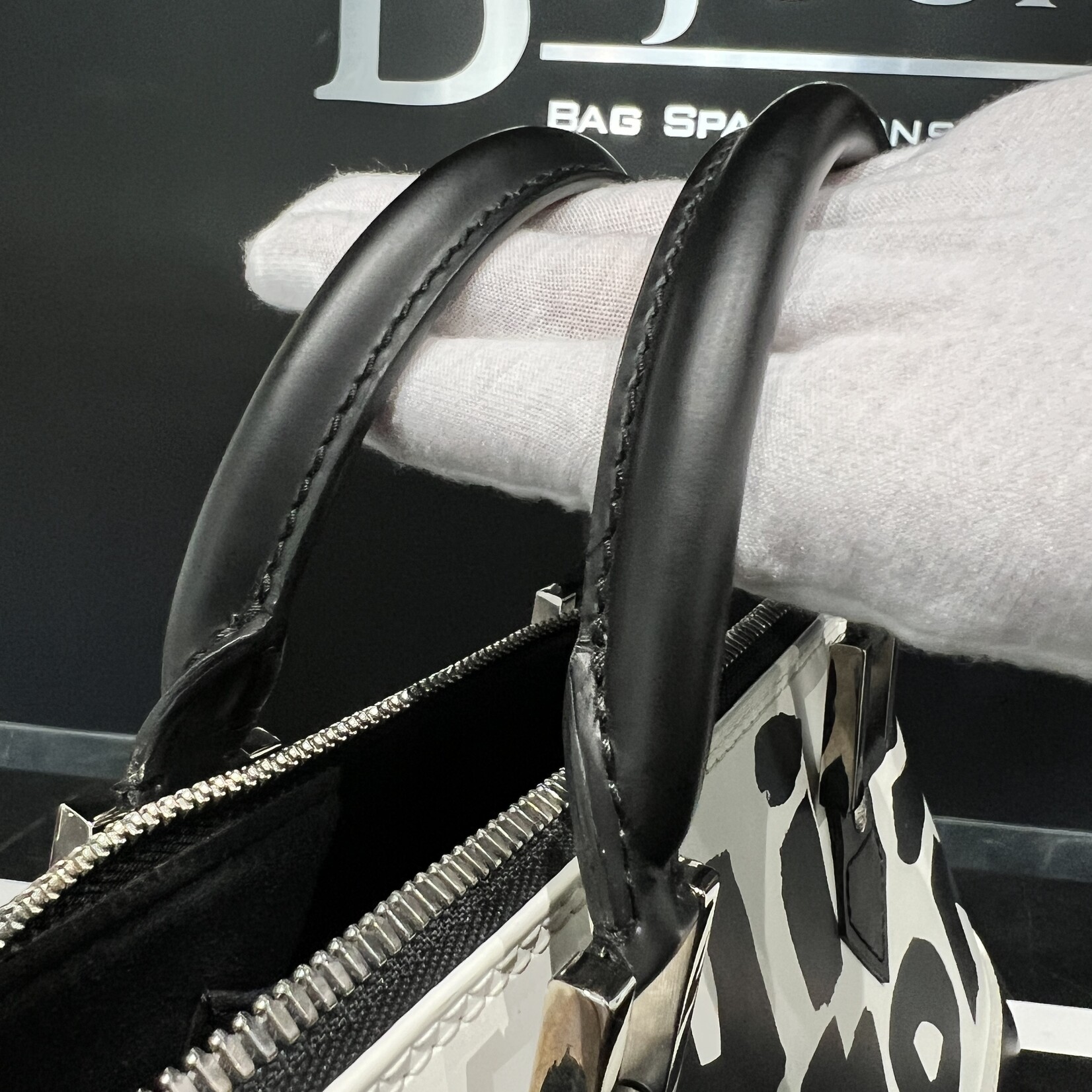 Louis Vuitton Louis Vuitton Graffiti Handbag