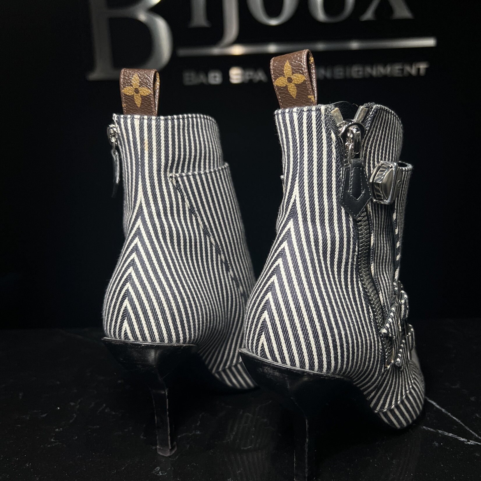Louis Vuitton Louis Vuitton Canvas Stripped Janet Boots 38