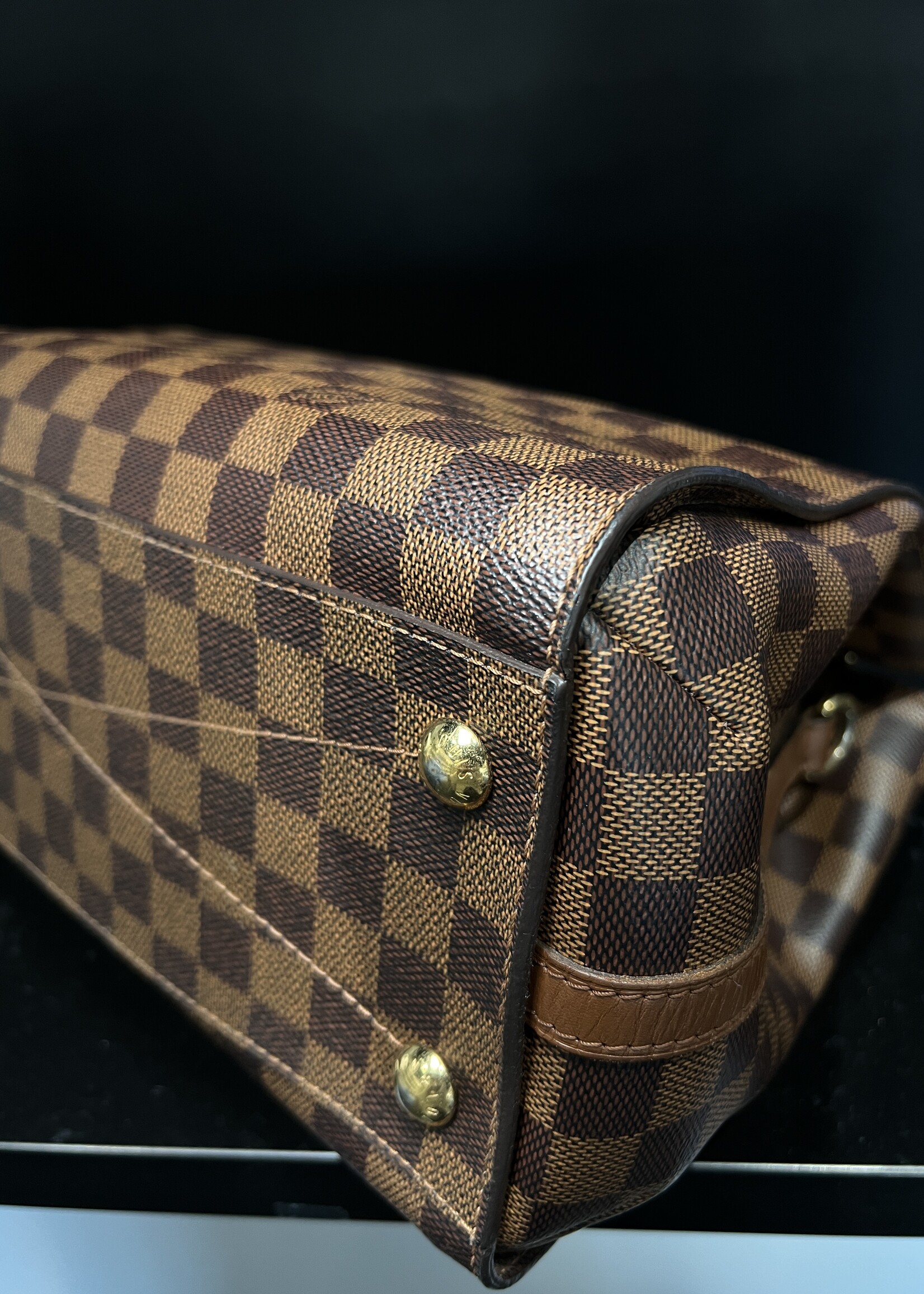 Louis Vuitton SOLD - Louis Vuitton Neo Greenwich