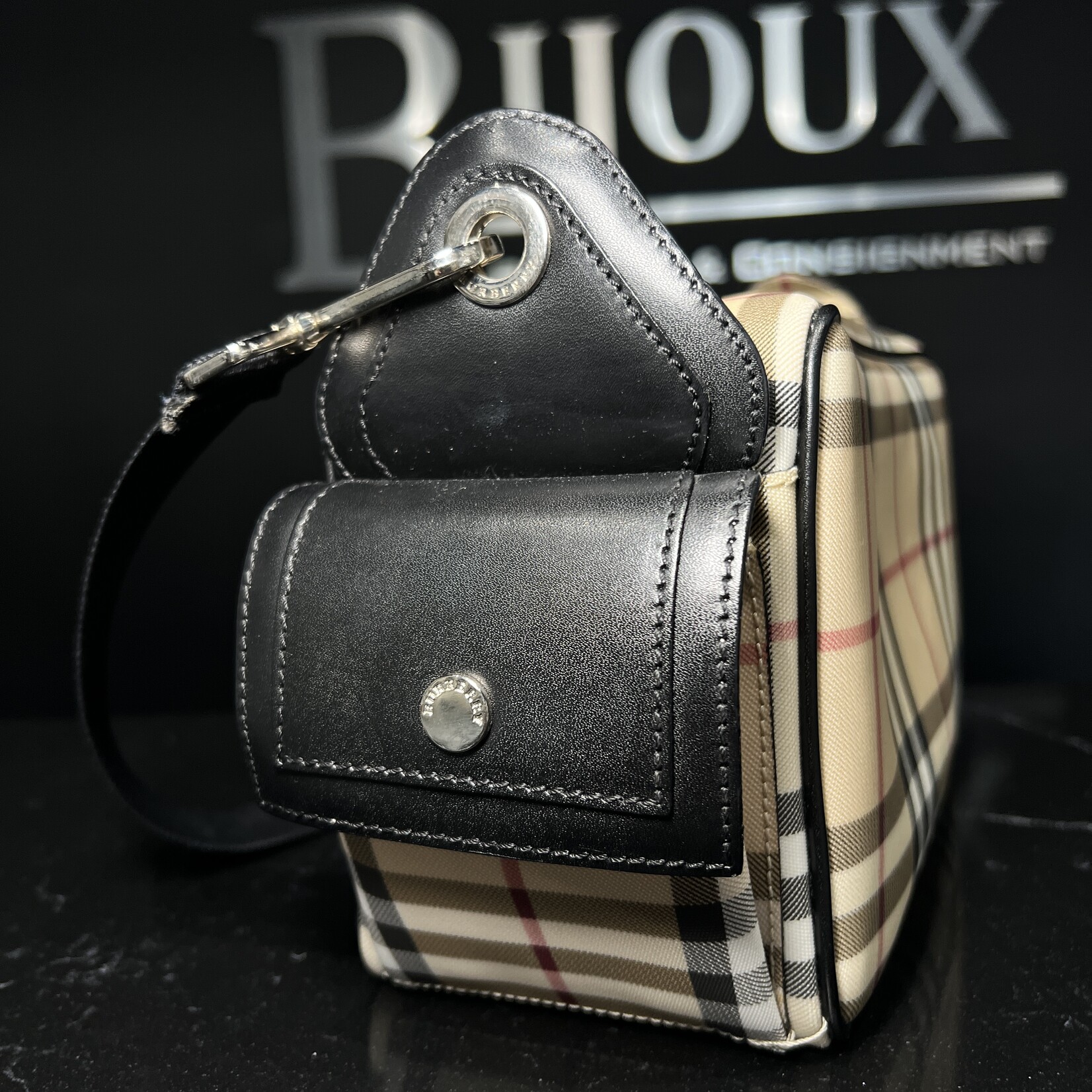 Burberry Burberry Nova Check Shoulder Bag