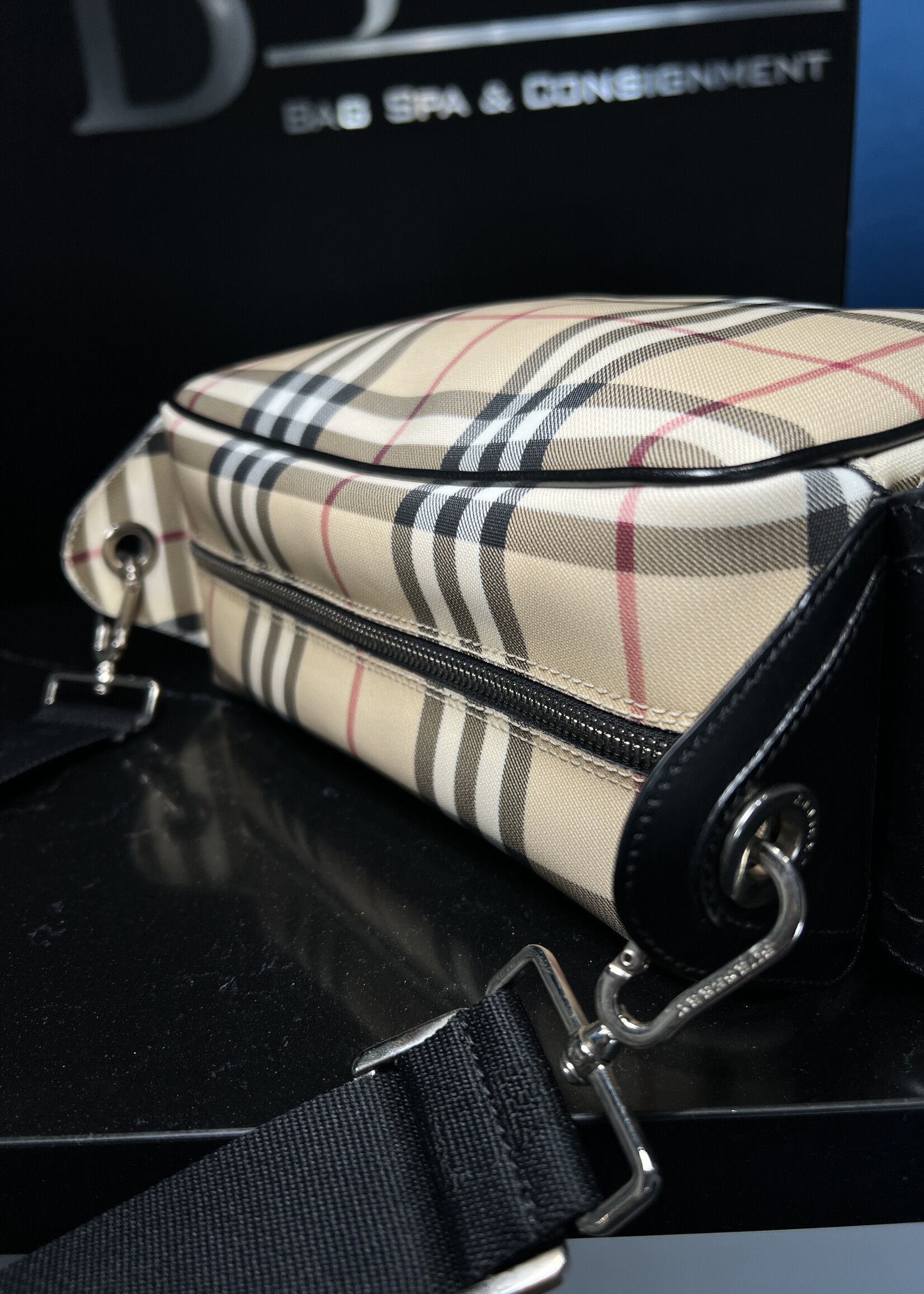 Burberry Burberry Nova Check Shoulder Bag